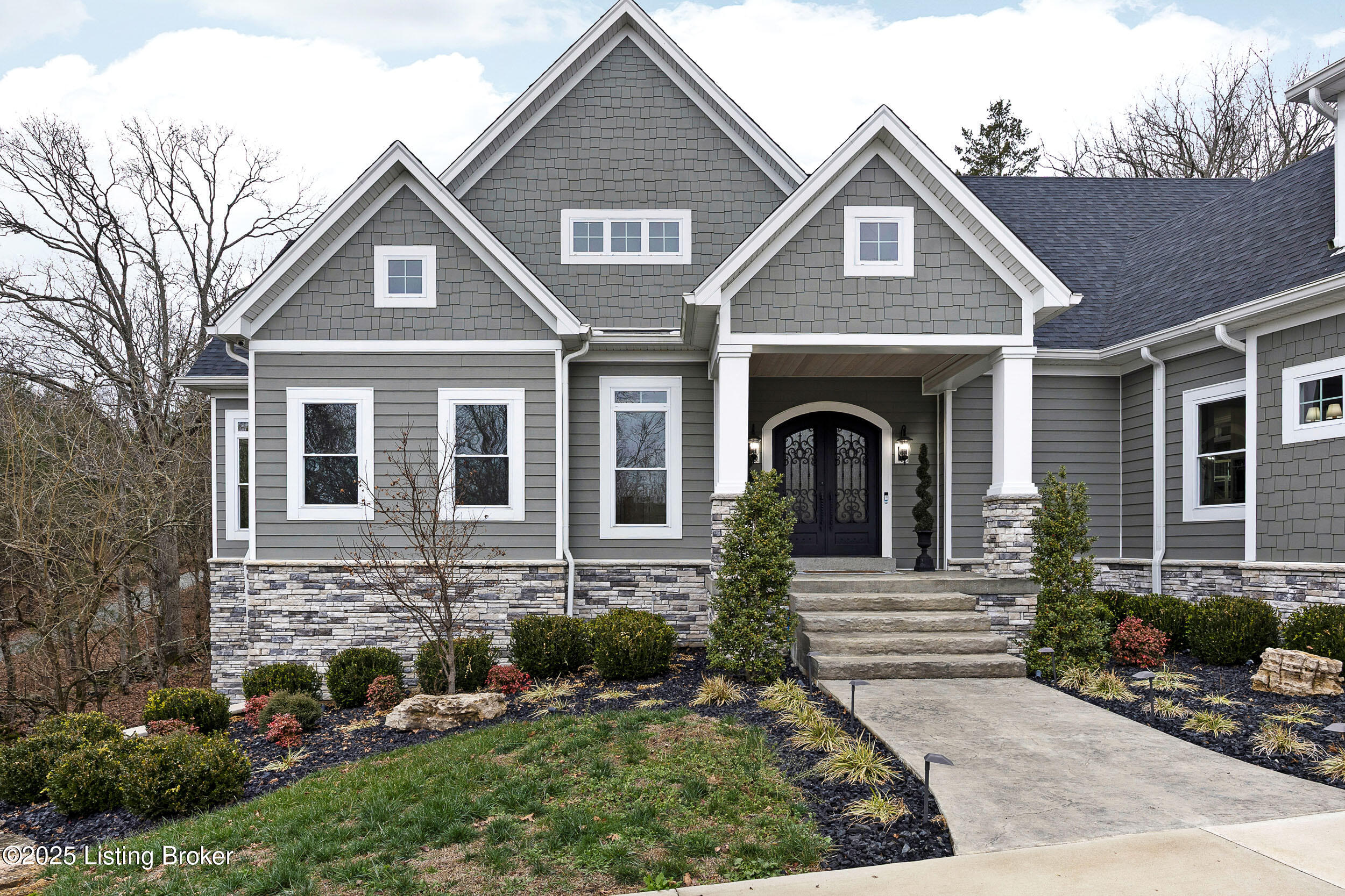2405 Croake Station Rd, Springfield, KY 40069 — photo 2