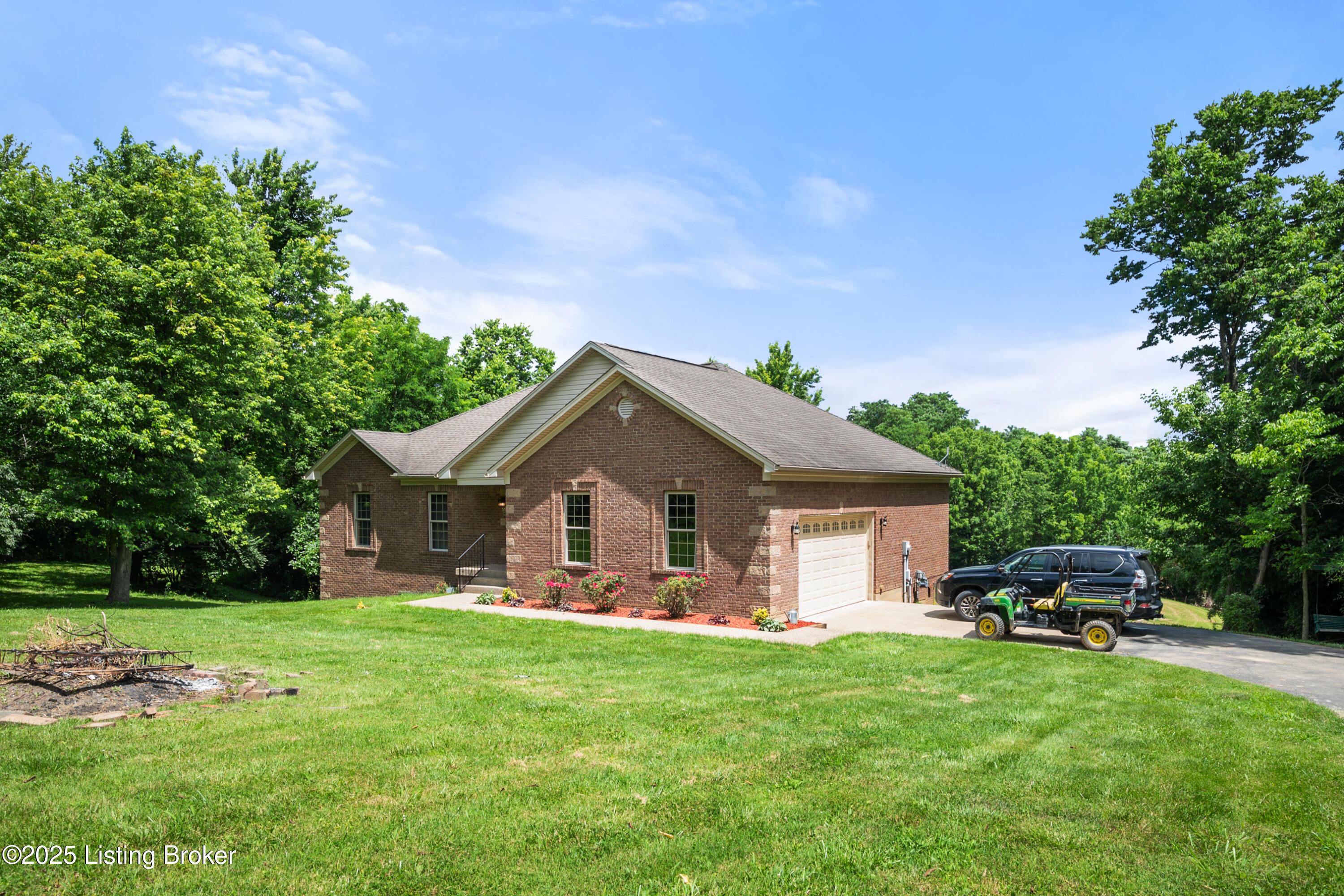1126 Lagrange Rd, New Castle, KY 40050 — photo 3