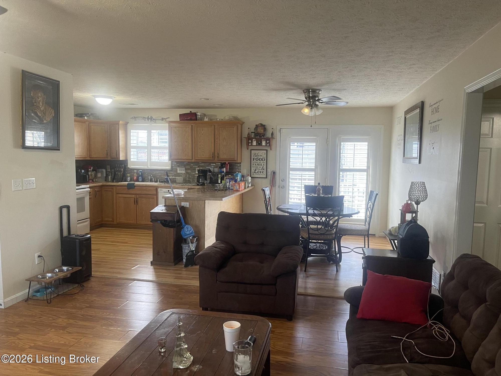 503 Fox Ridge Rd, Radcliff, KY 40160 — photo 2