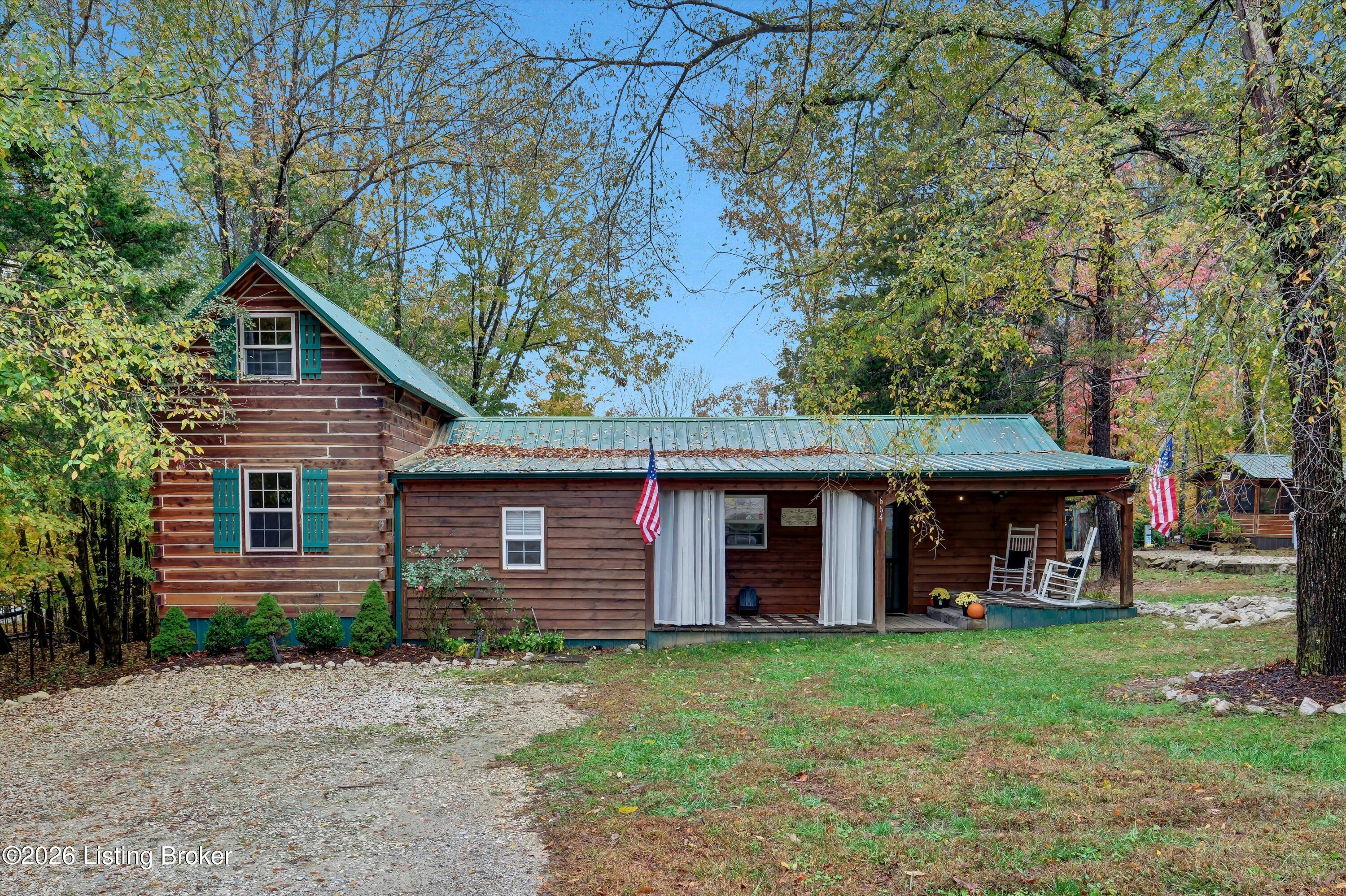 664 Pine Hurst Bay — photo