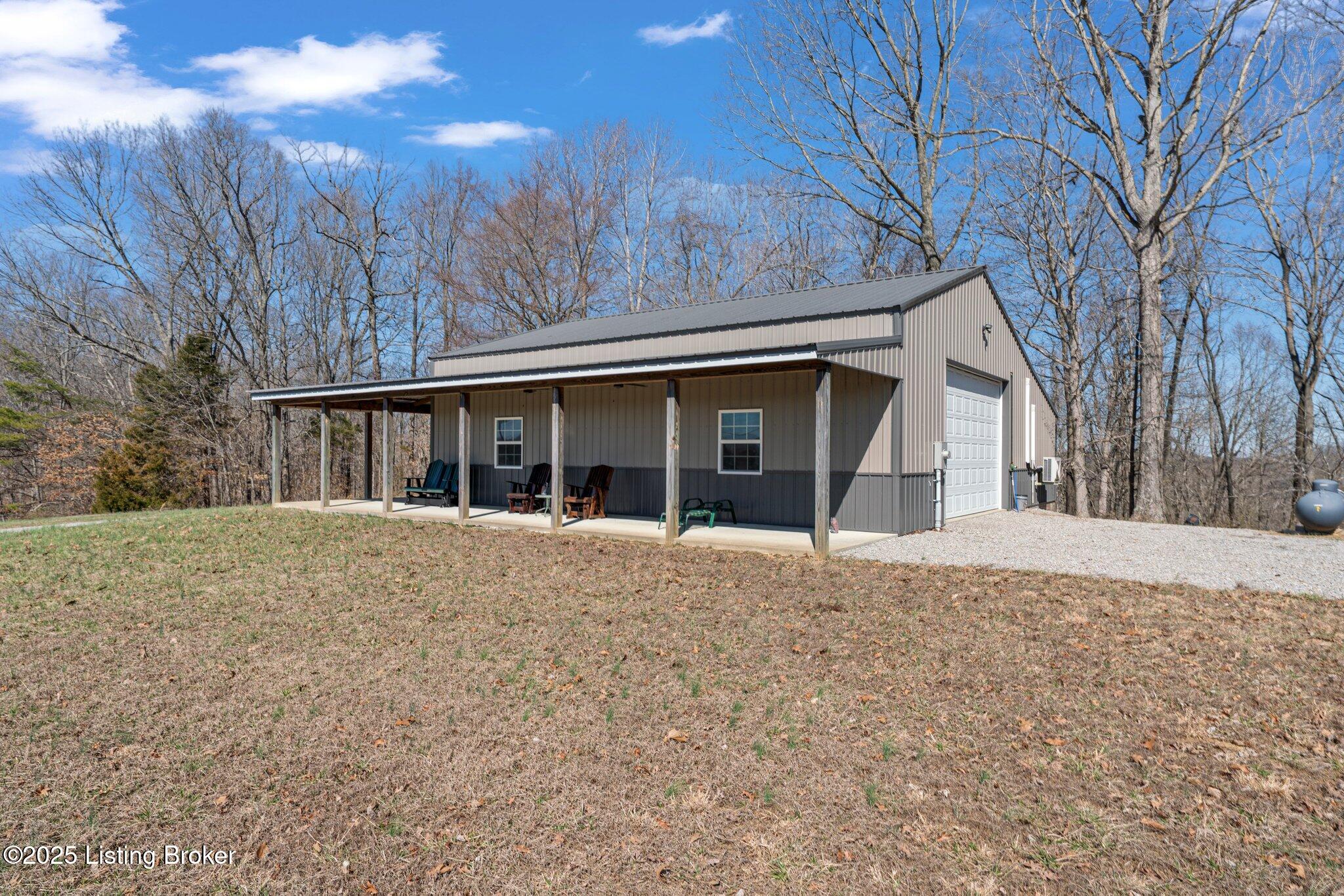511 Indian Cliff Rd — photo