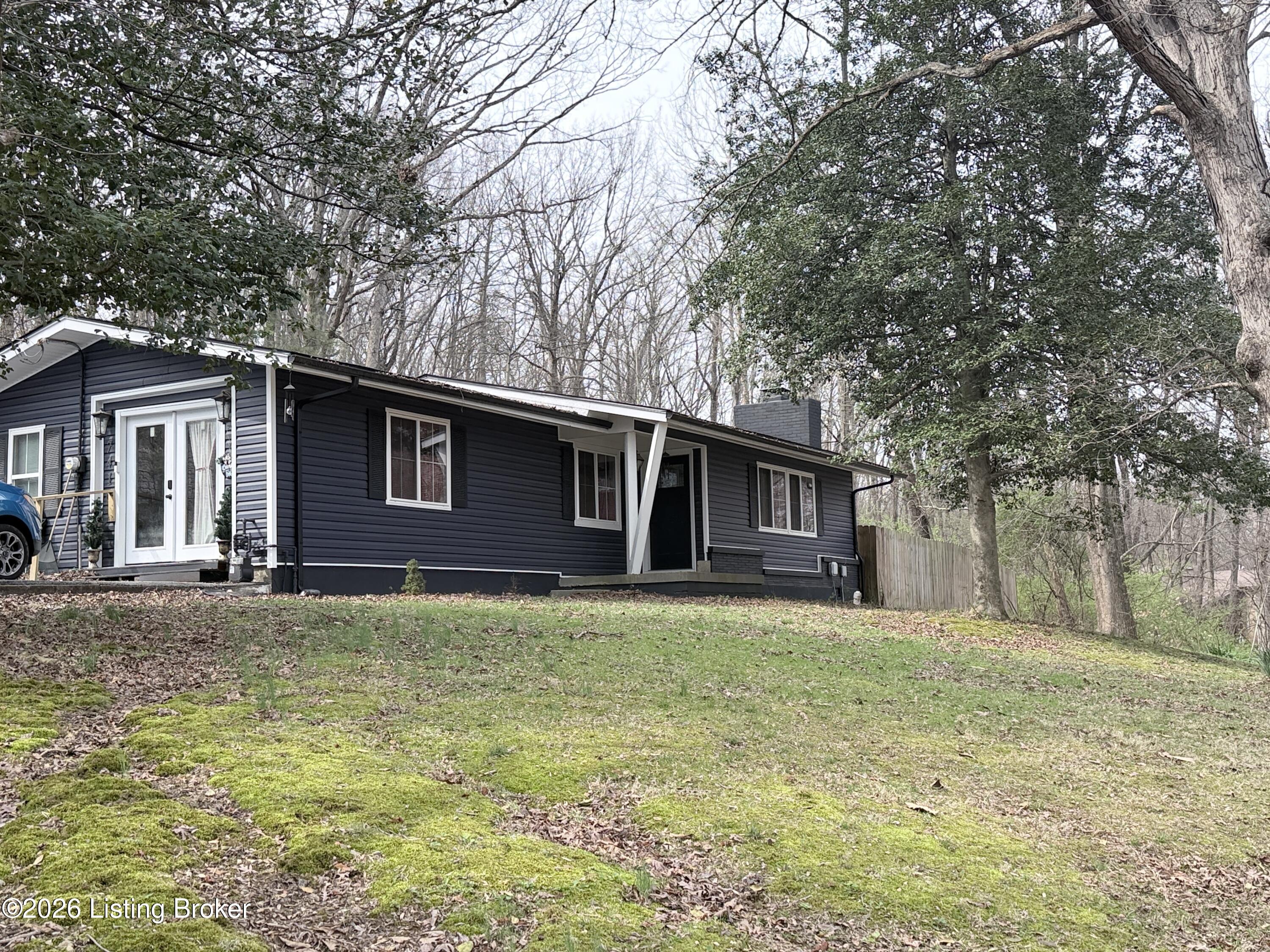 7416 Colt Dr — photo
