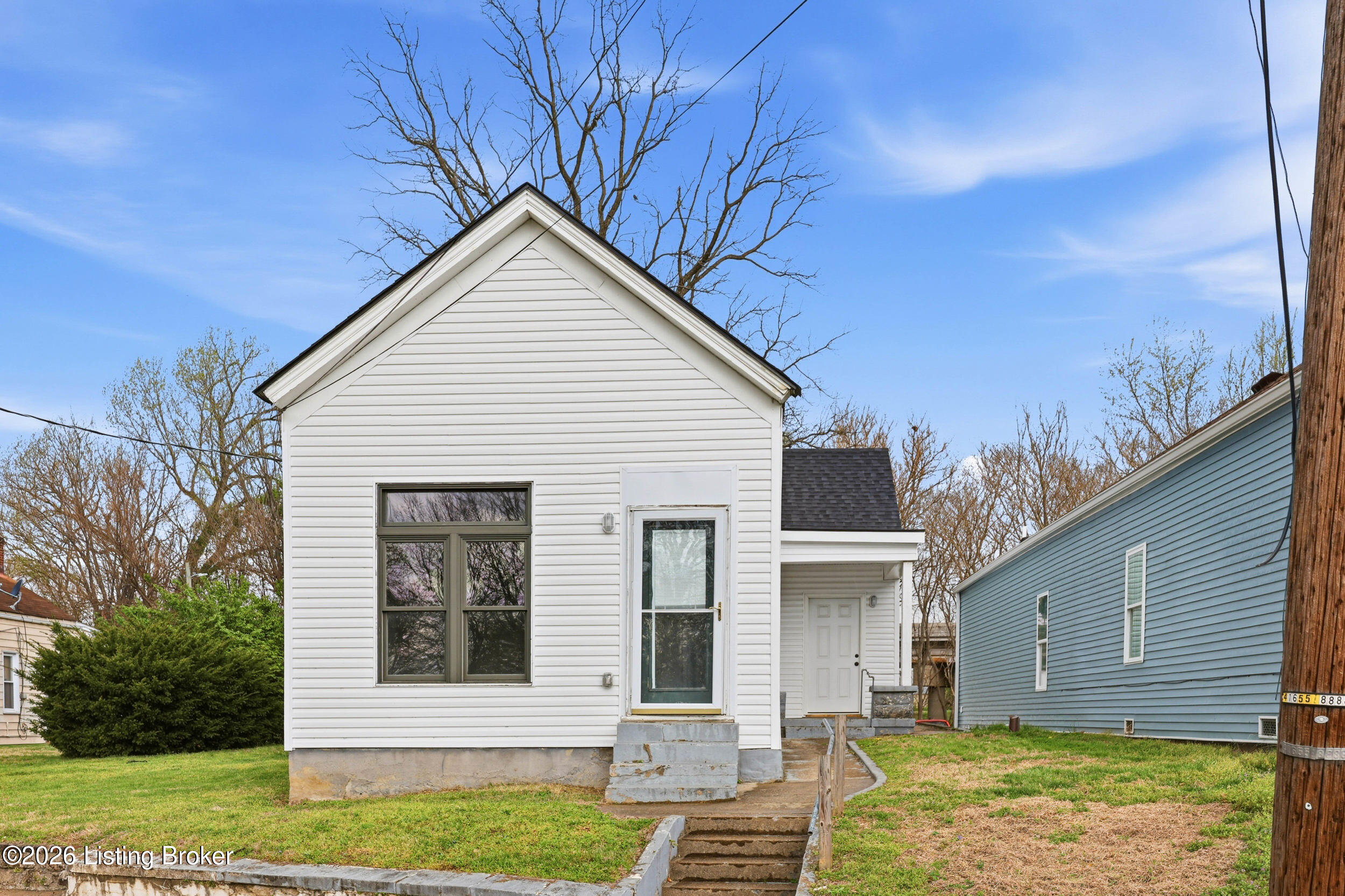 2715 Northwestern Pkwy — photo