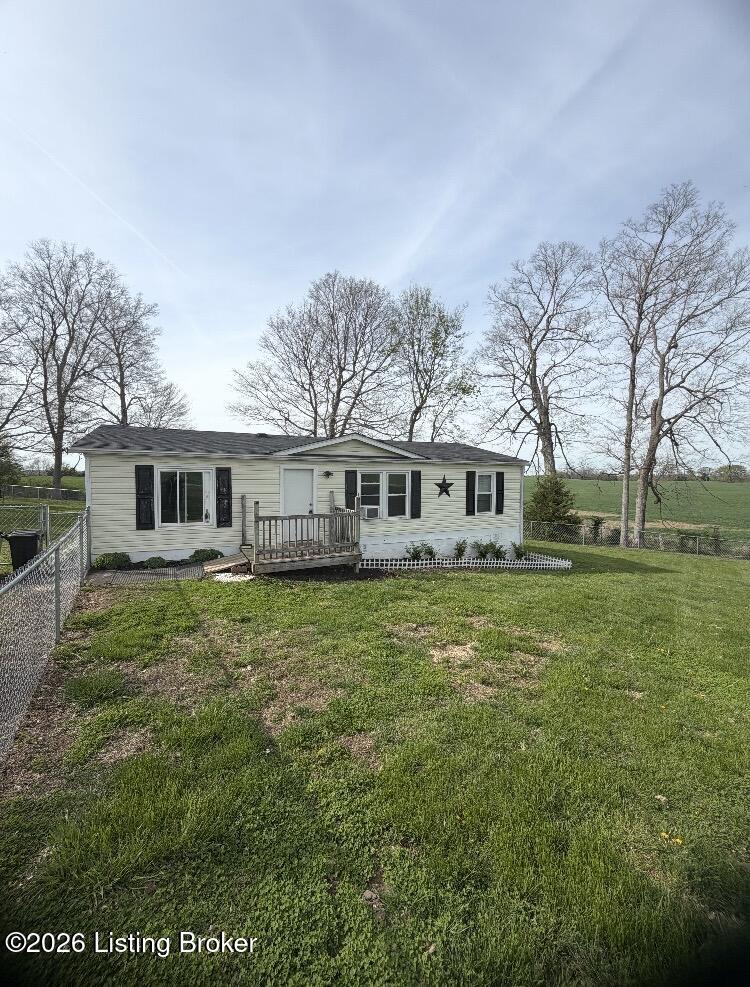8460 Bloomfield Rd, Bloomfield, KY 40008 — photo 2