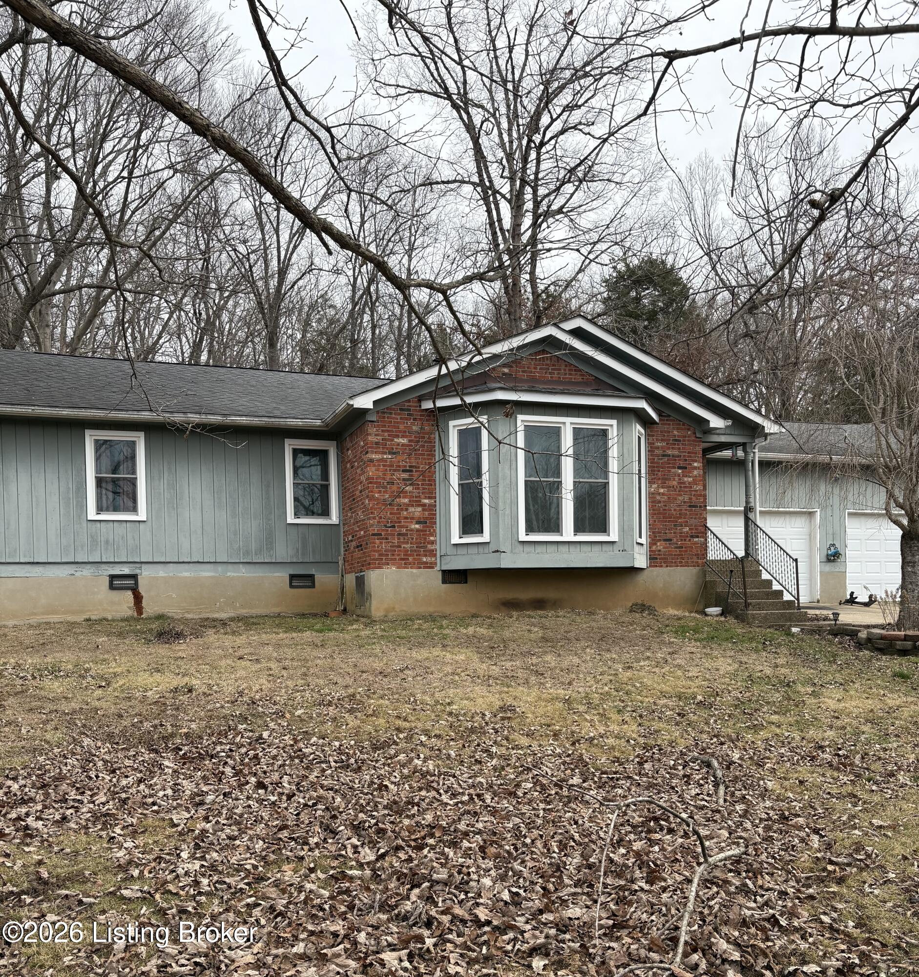 240 Waddell Ln — photo