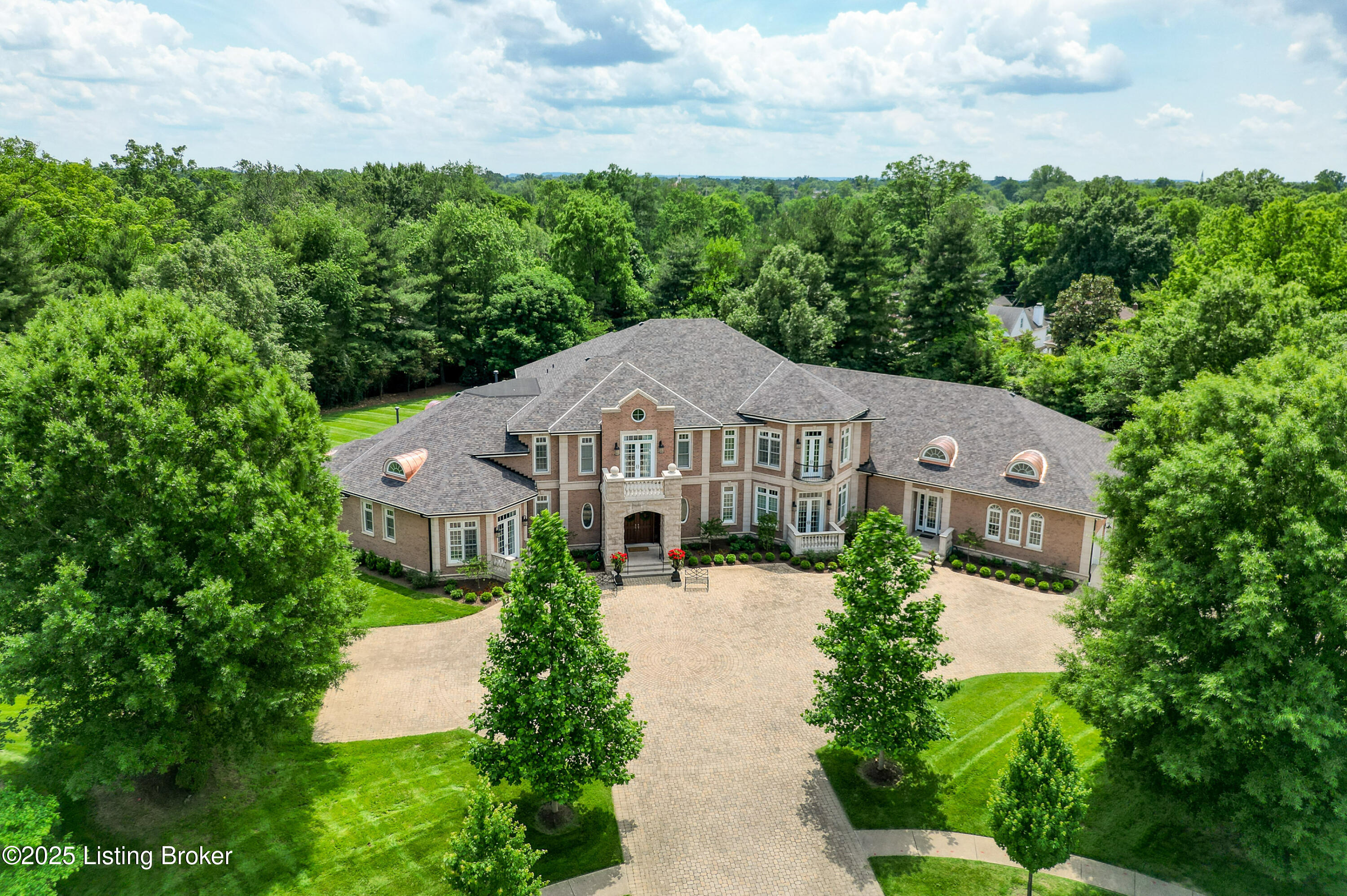 203 Waterleaf Way — photo