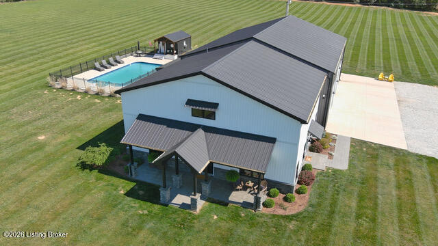 888 Milan Rd — photo