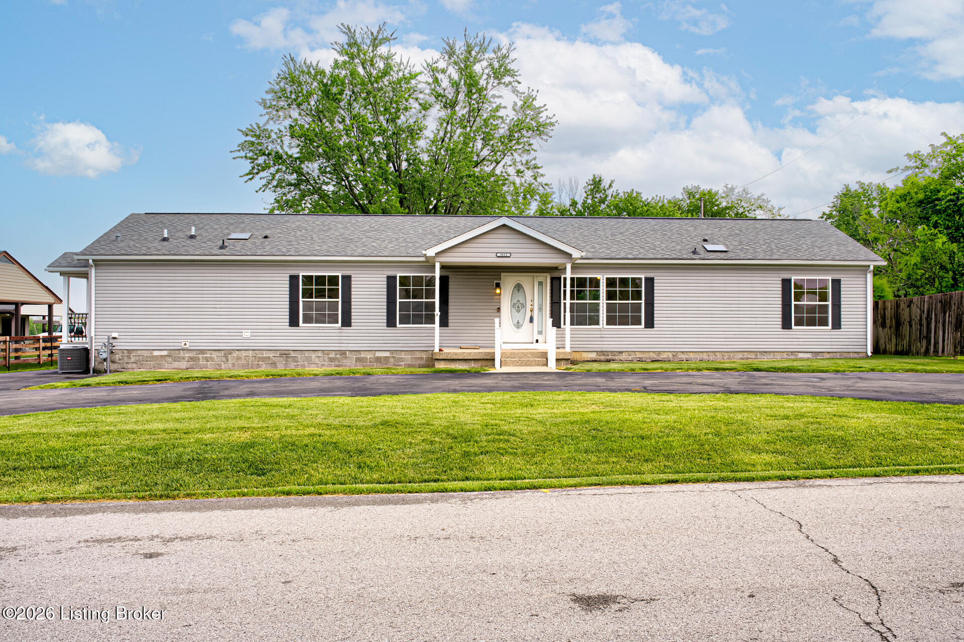 3411 Cedar Point Ln — photo