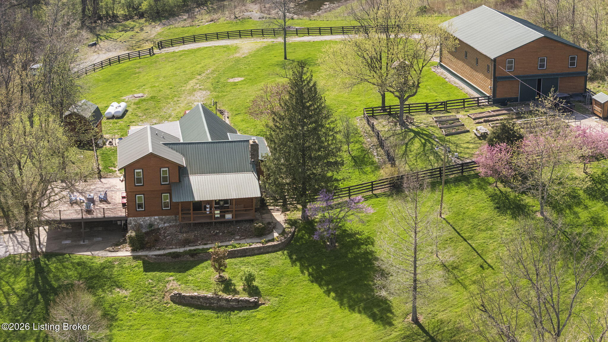 2502 Highway 55 — photo