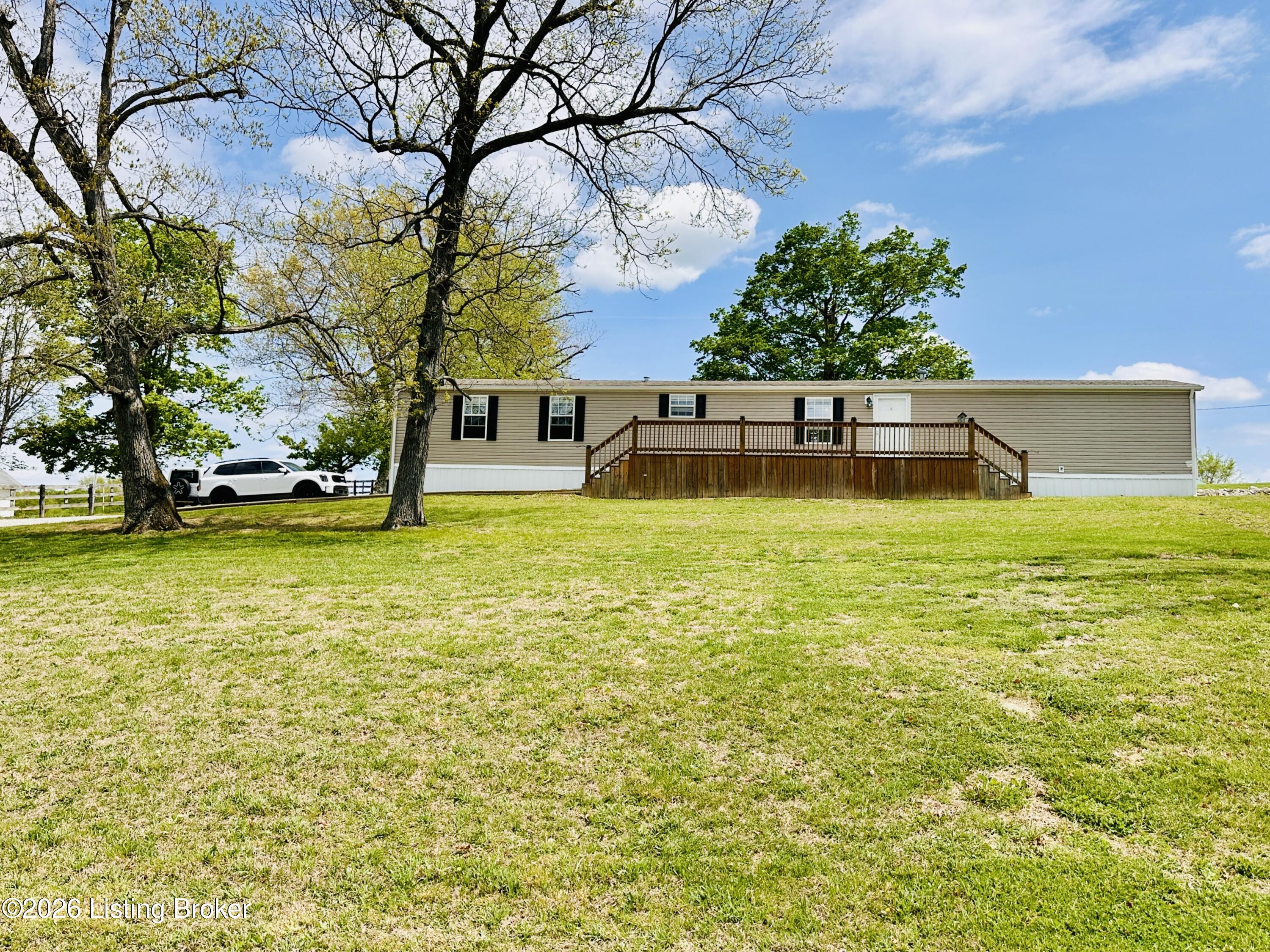 150 Higgs Rd — photo