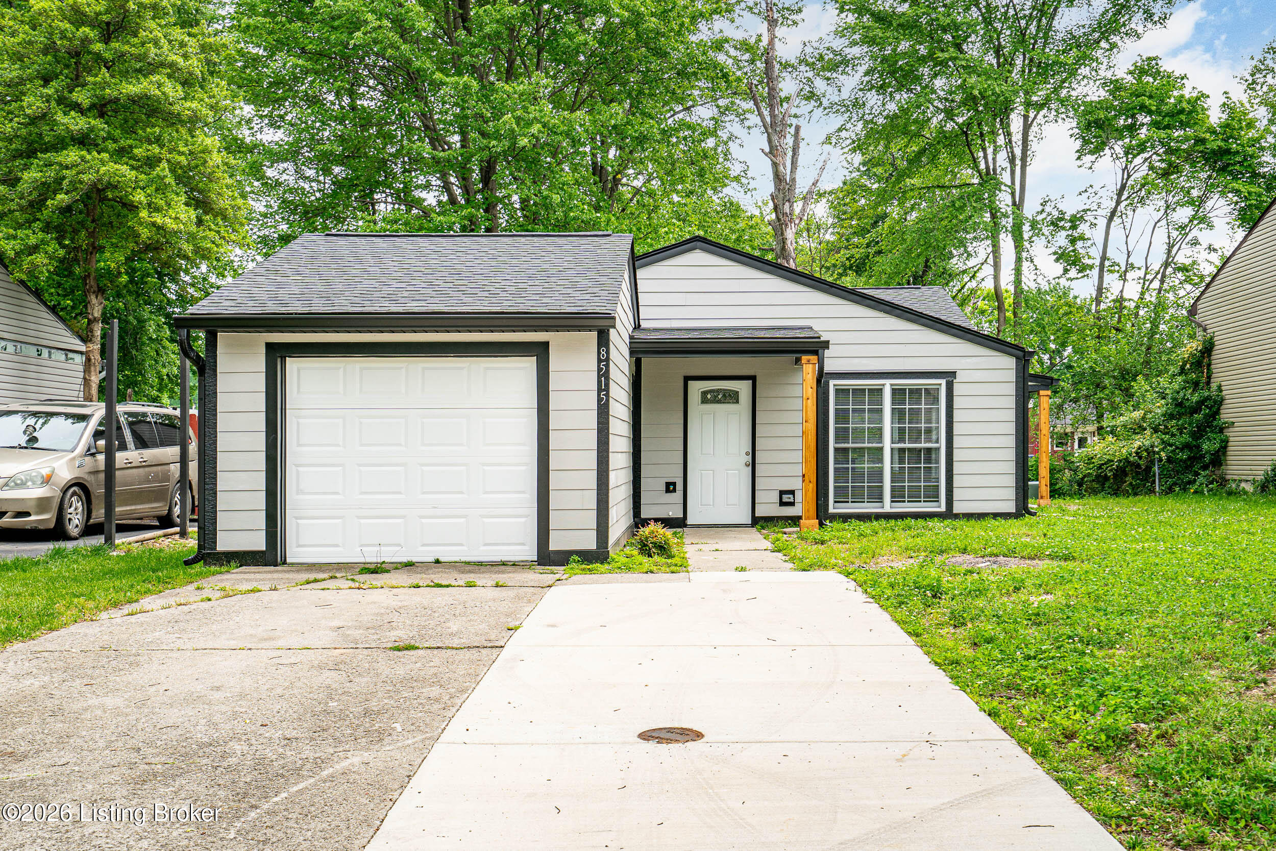 8515 Coco Ct — photo