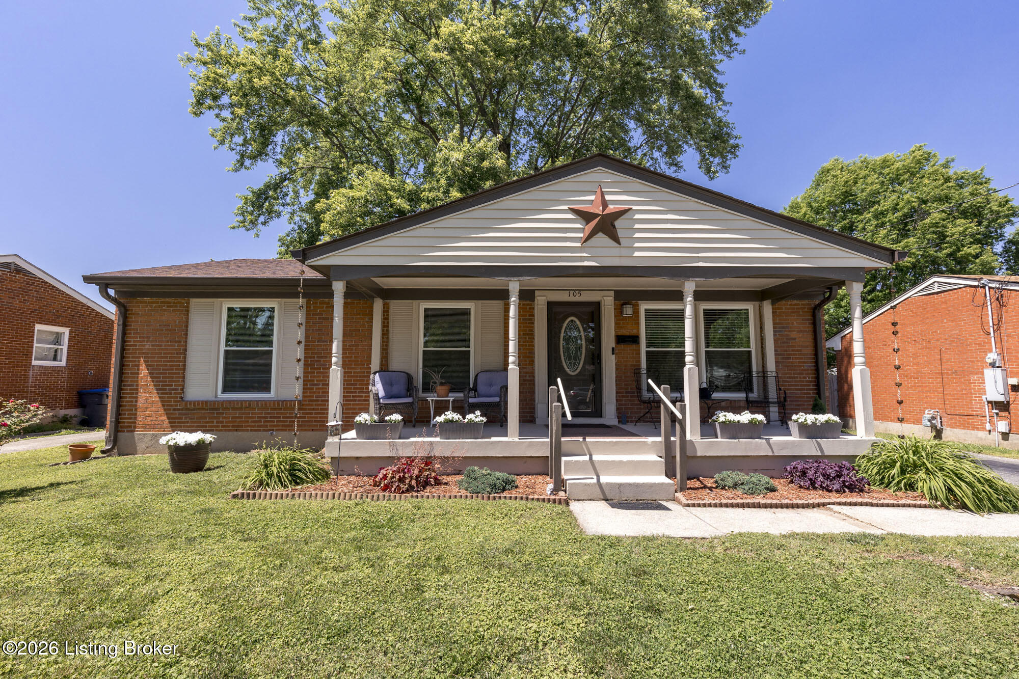 105 Danny Ct — photo