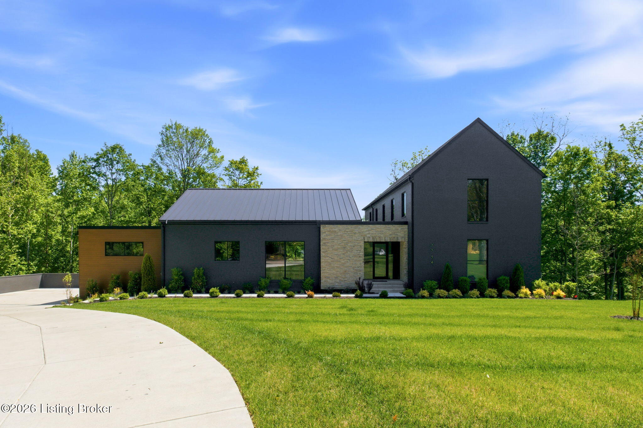 7734 Woodbridge Hill Ln — photo