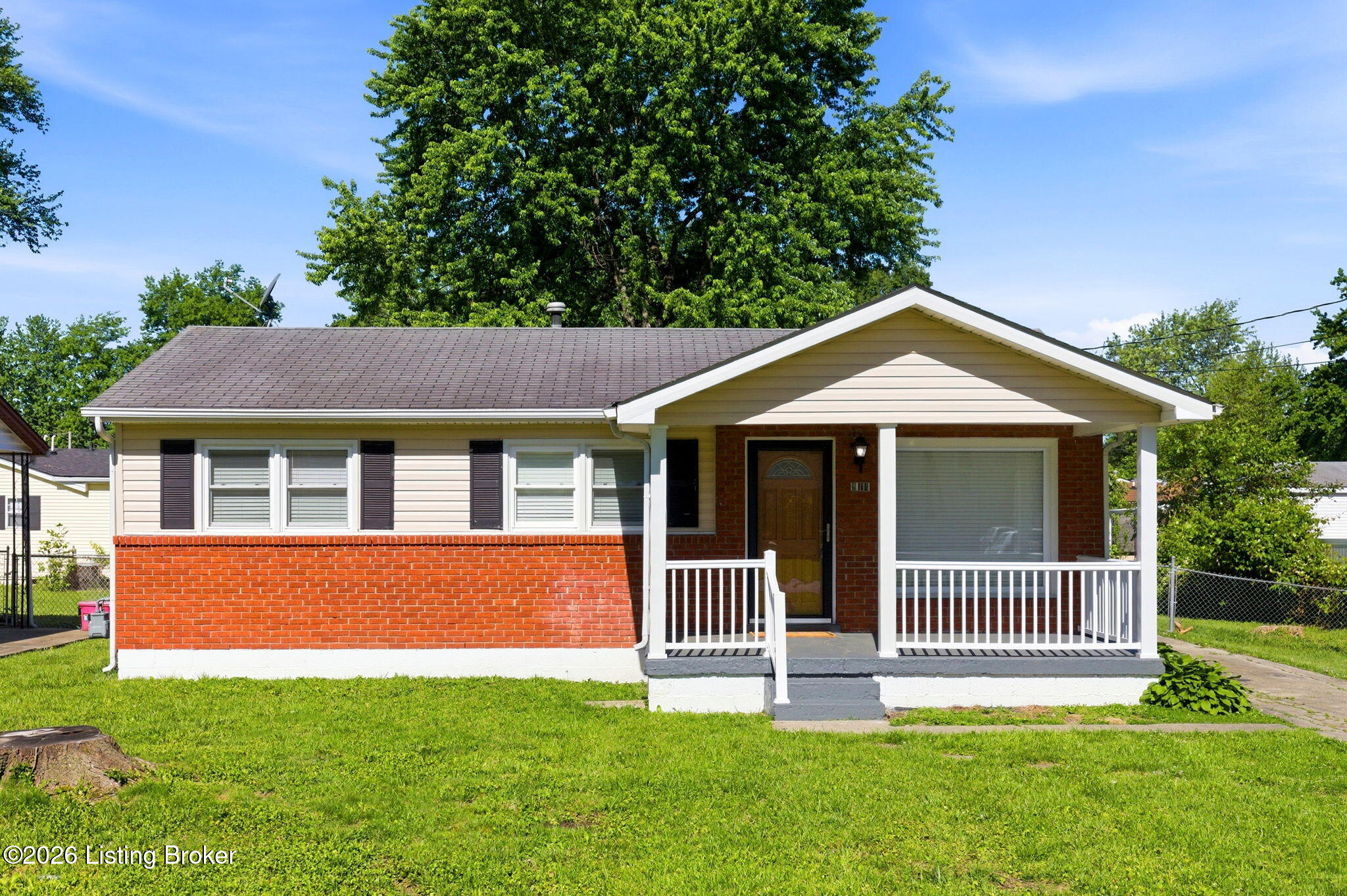 9114 New Maple Rd — photo