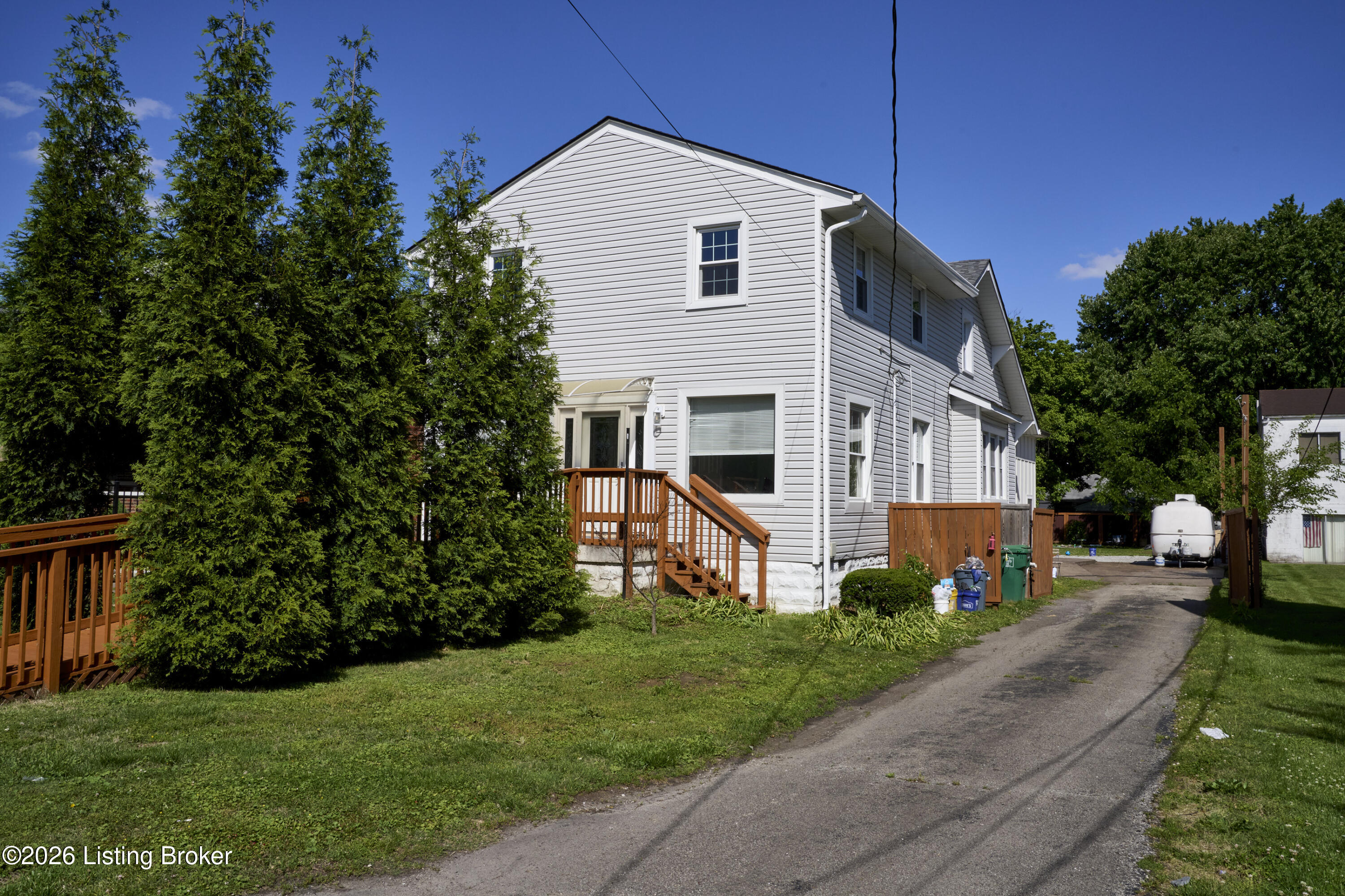 3003 Dixie Hwy — photo