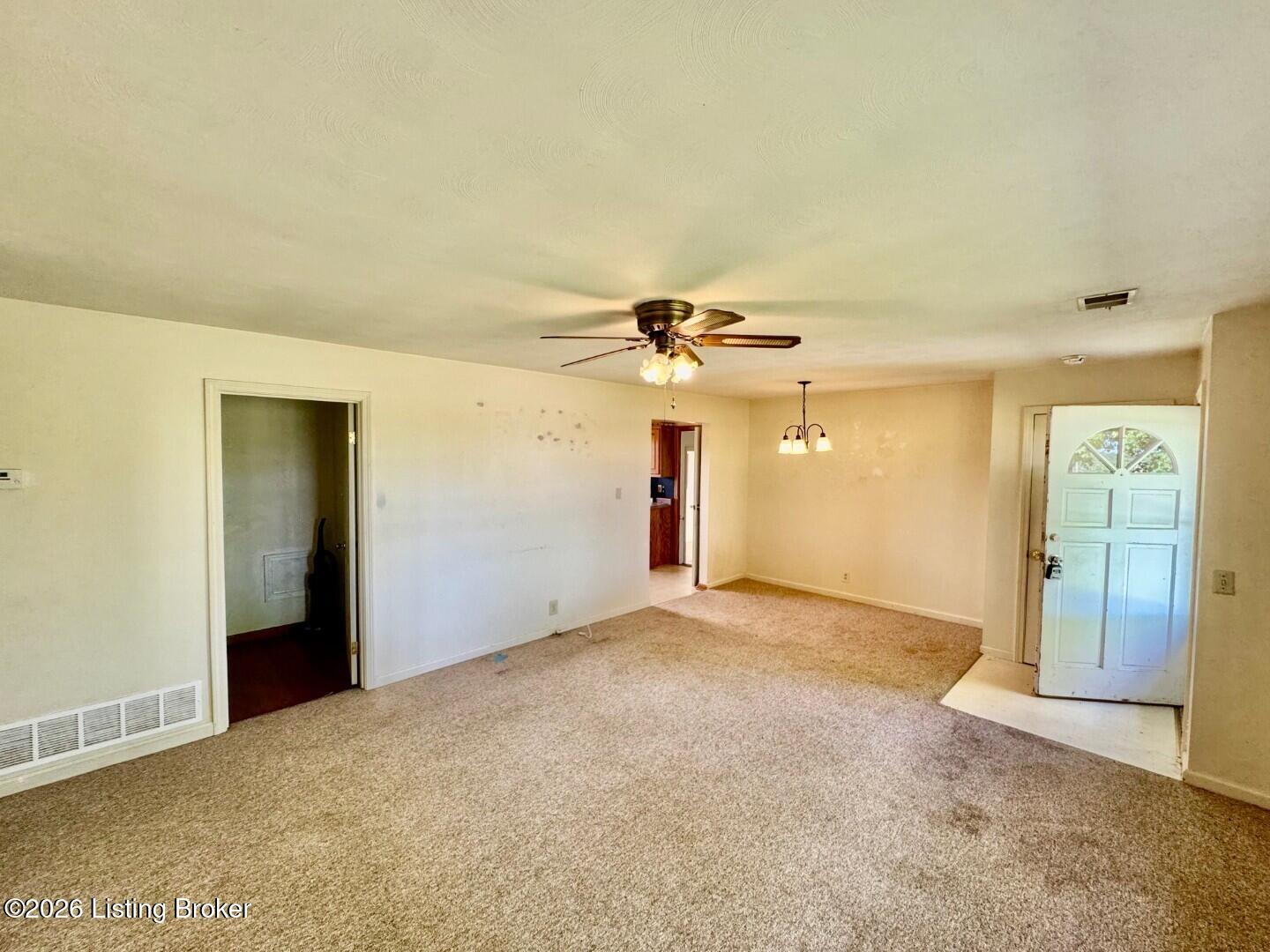 5464 Mackville Rd, Springfield, KY 40069 — photo 2