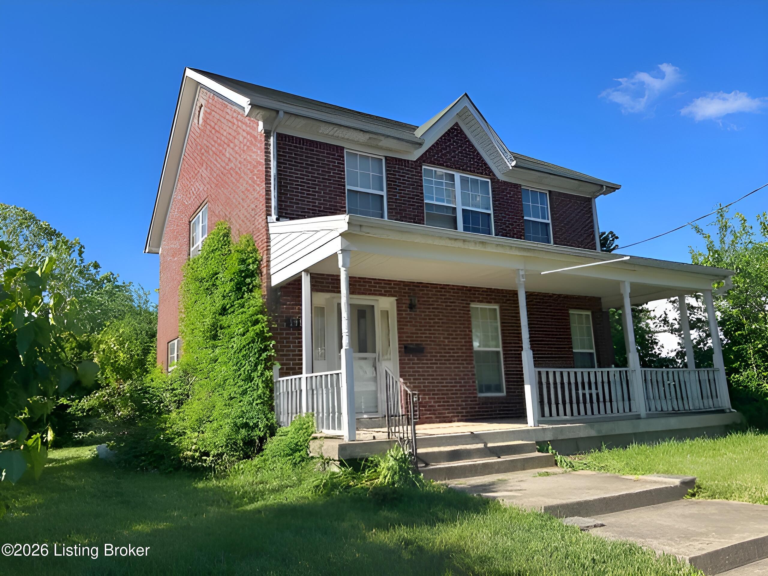 1810 W Chestnut St — photo