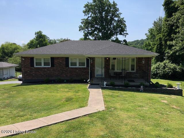 693 N Lakeview Dr — photo