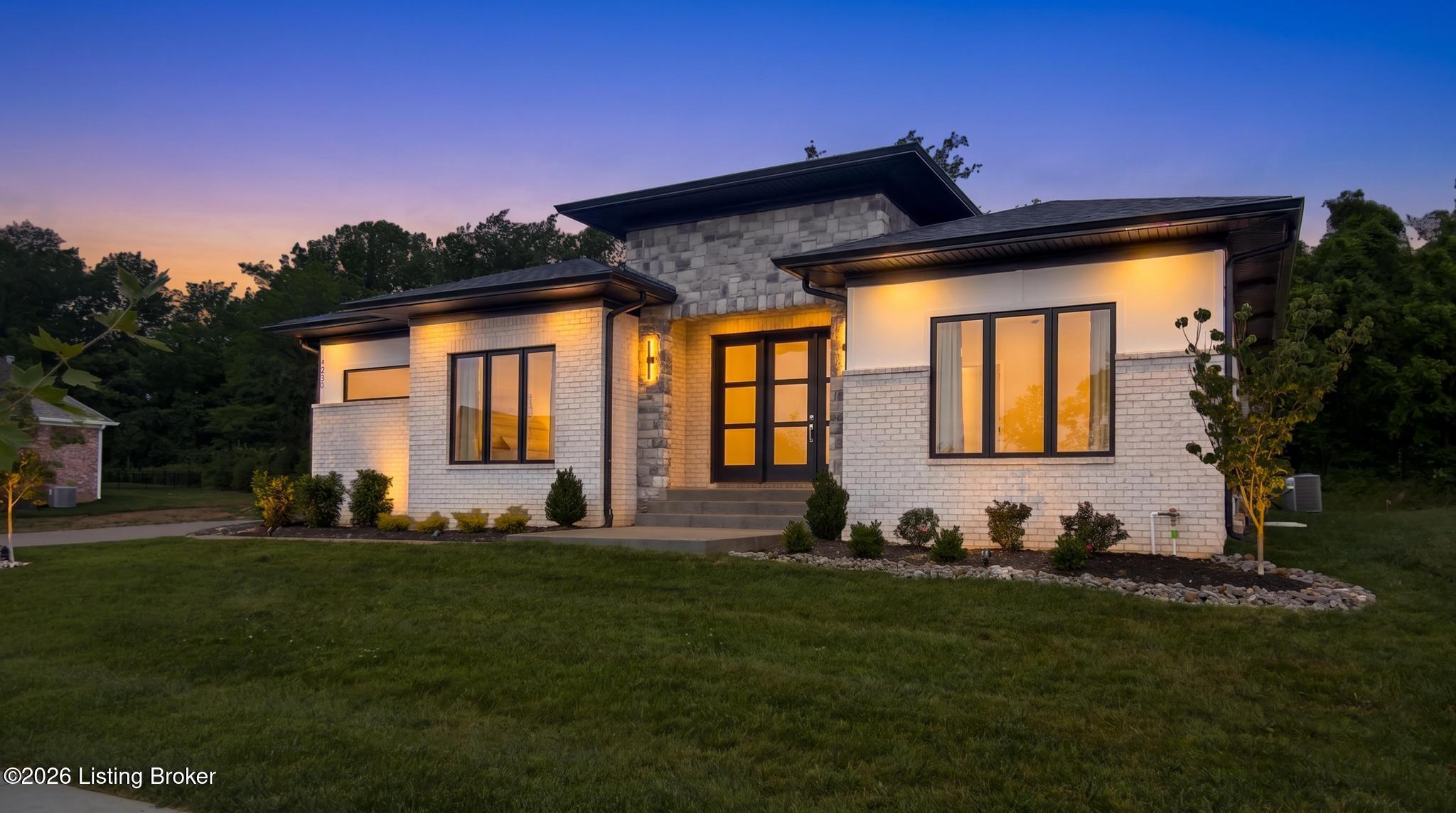 4007 Thomas Farm Dr — photo