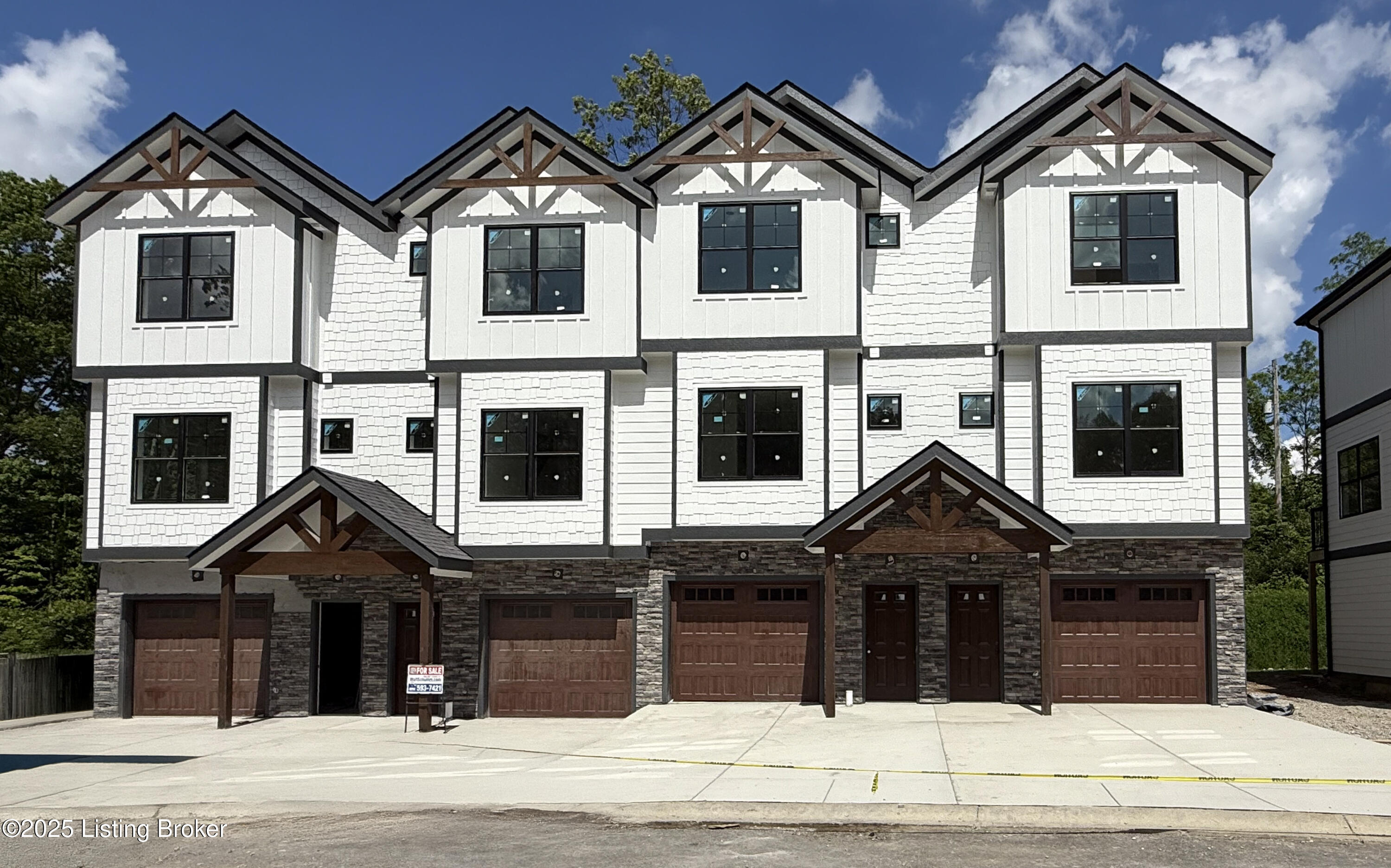7401 Park Vue Dr — photo