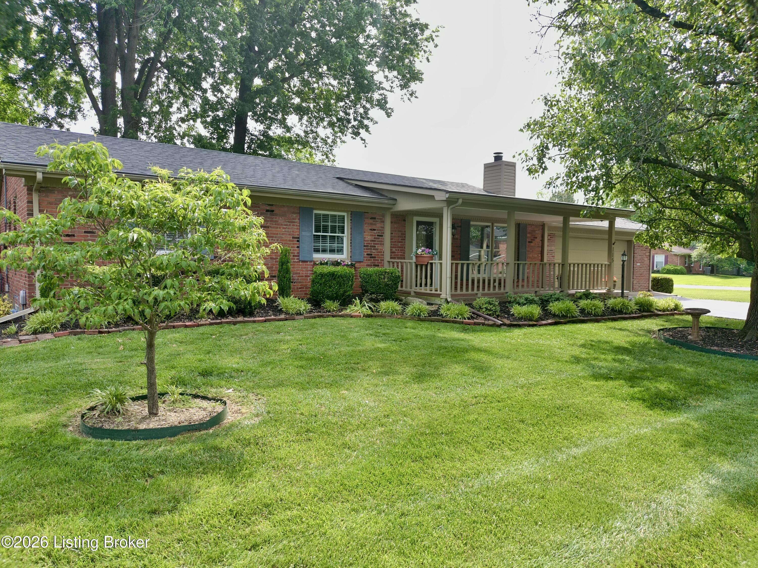 115 Blue Ridge Rd, Louisville, KY 40223 — photo 2