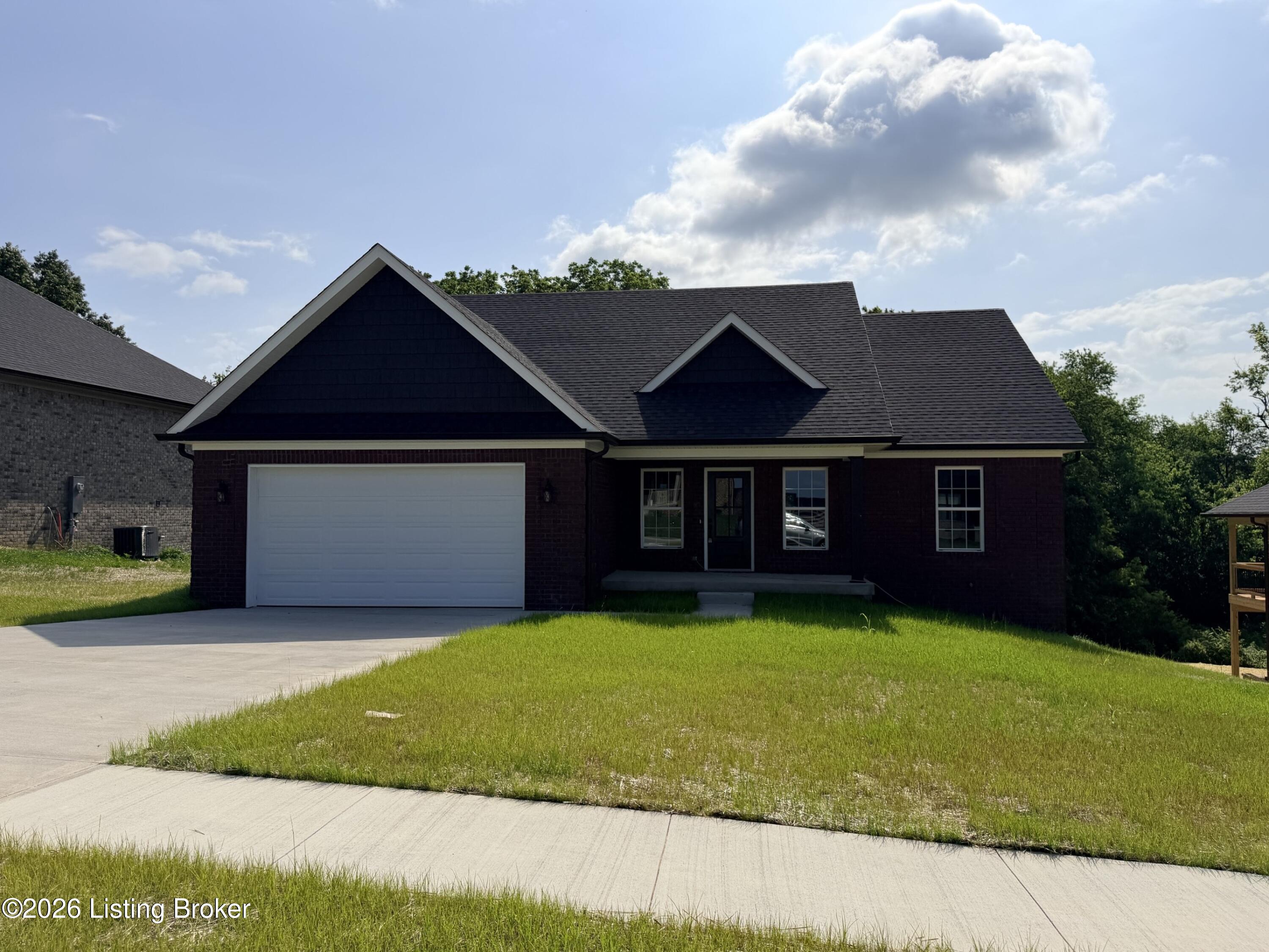 214 New Orleans Ct — photo