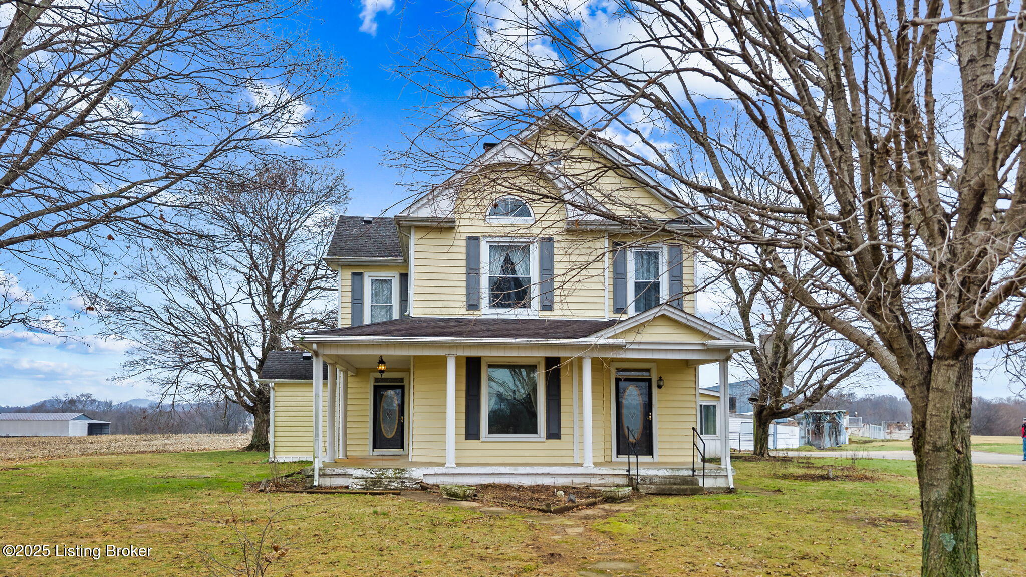 3480 Walter Hall Rd — photo
