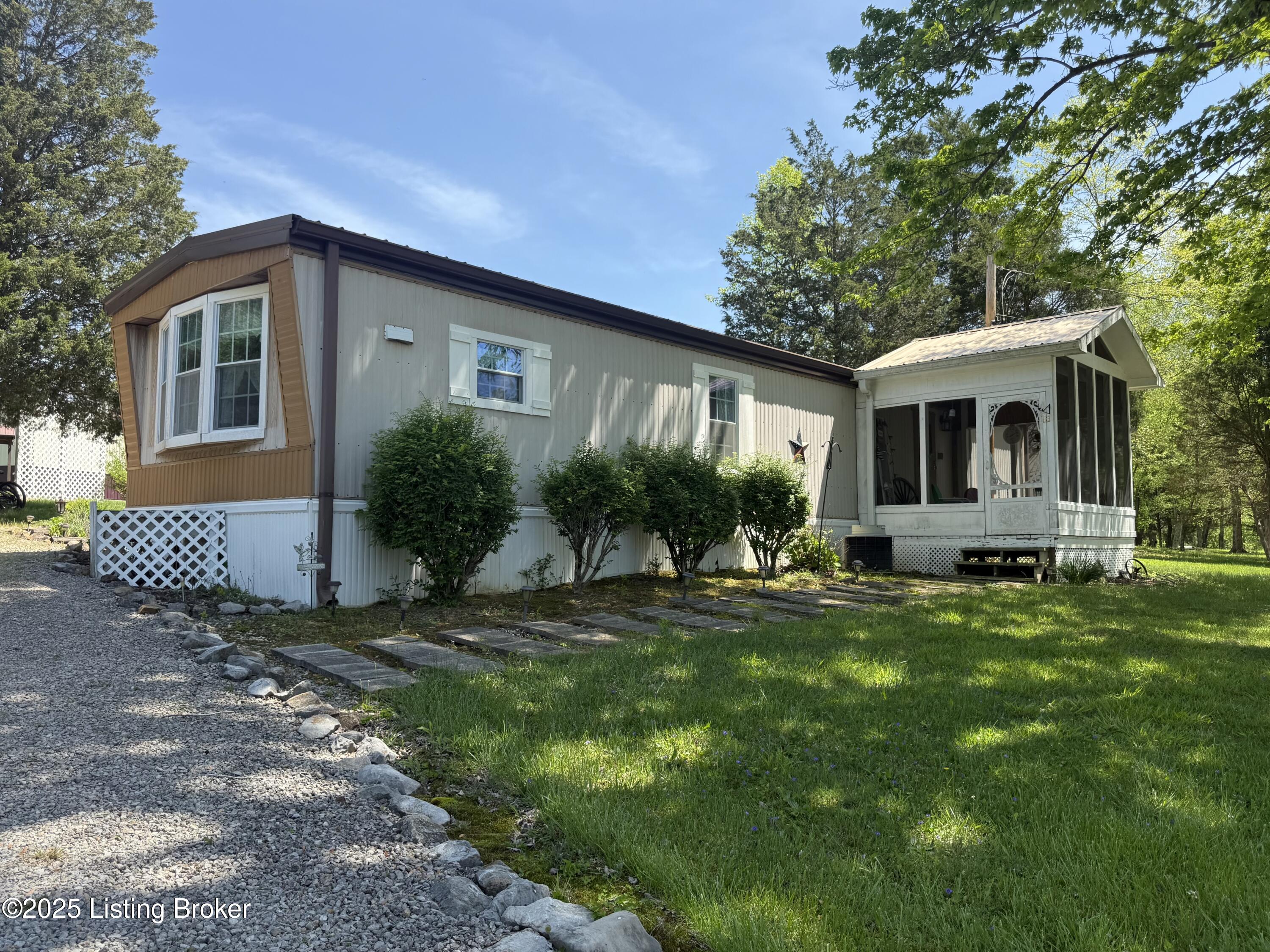 67 Stevenson Loop — photo