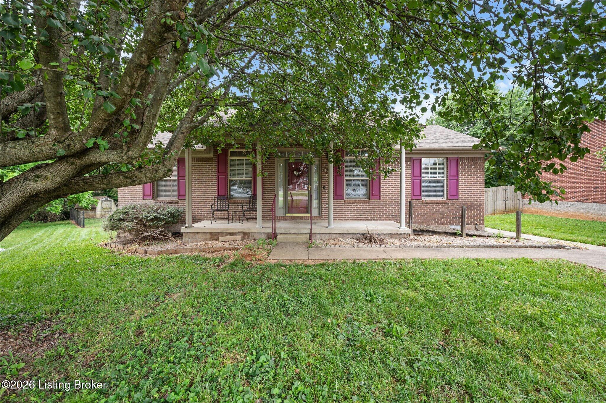 108 Kenton Dr — photo