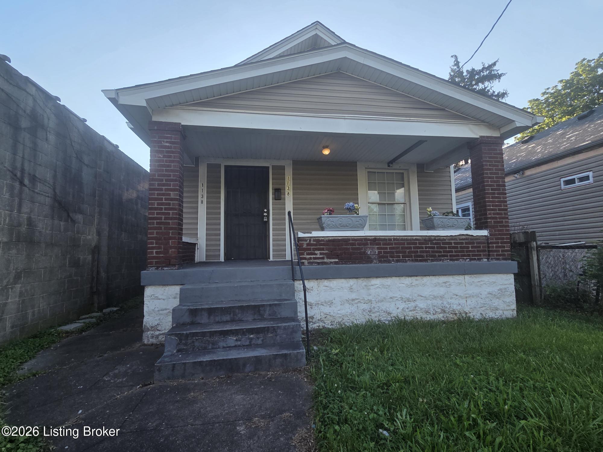 1138 Dixie Hwy — photo