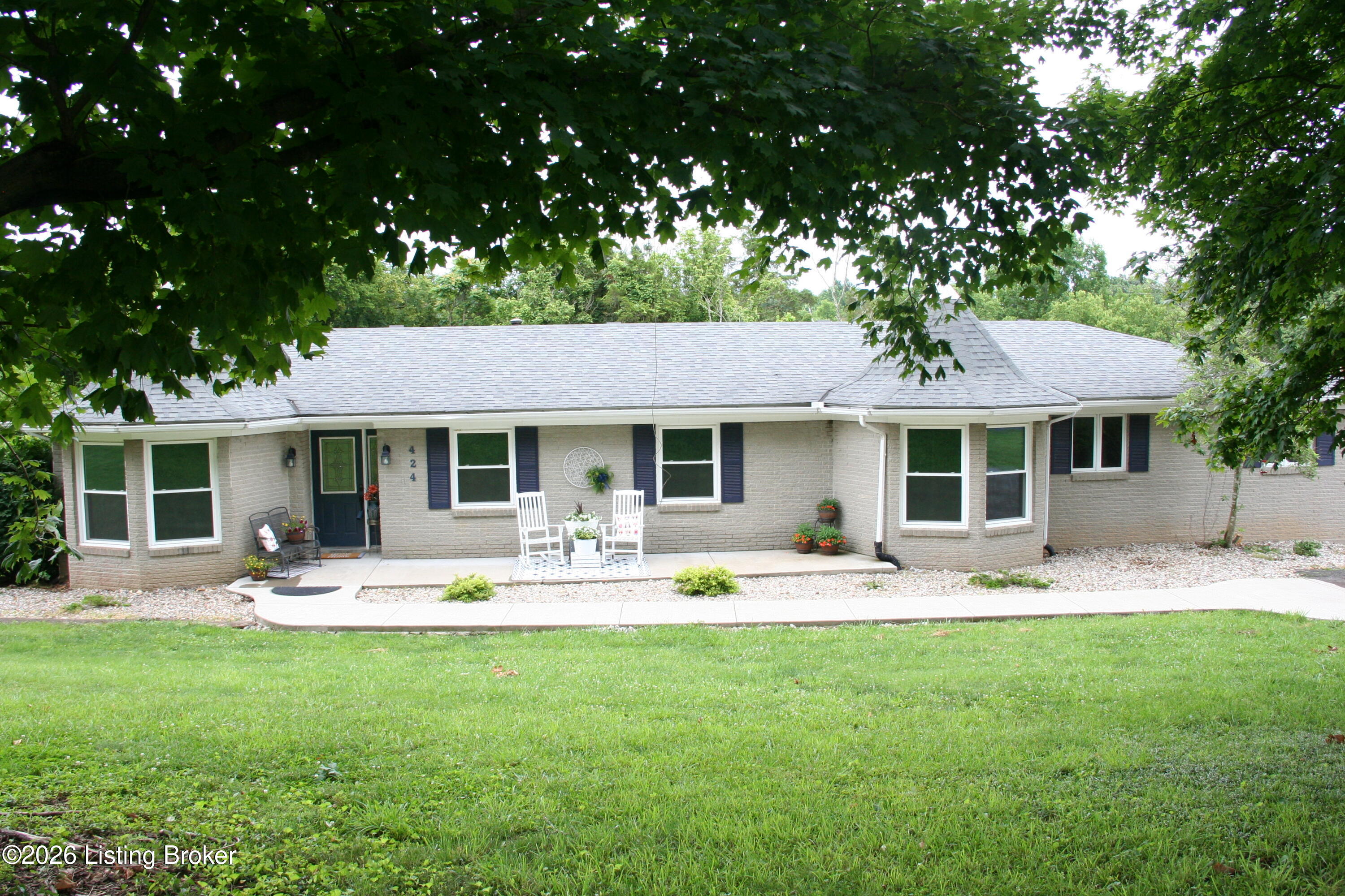 424 Old Mill Stream Ln — photo