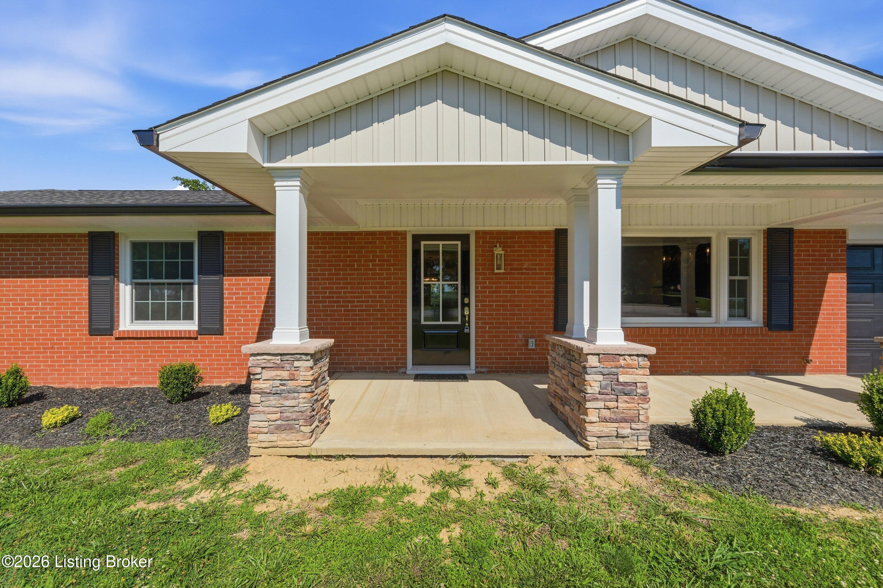 879 Lebanon Rd, Springfield, KY 40069 — photo 2