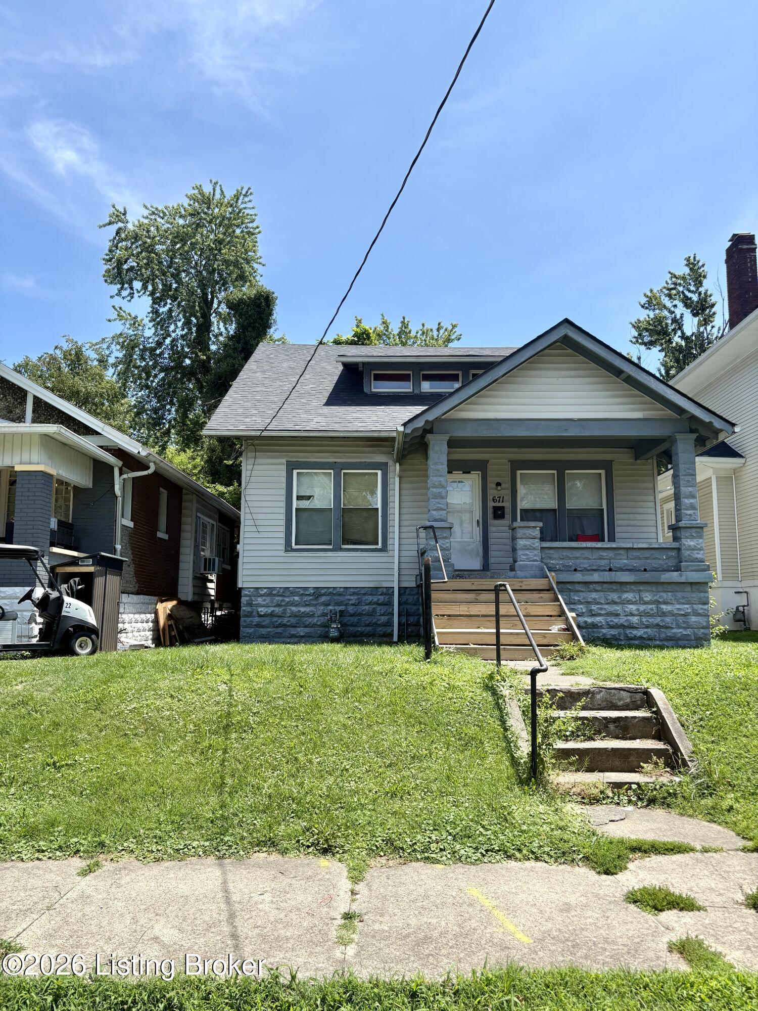 671 Cecil Ave — photo