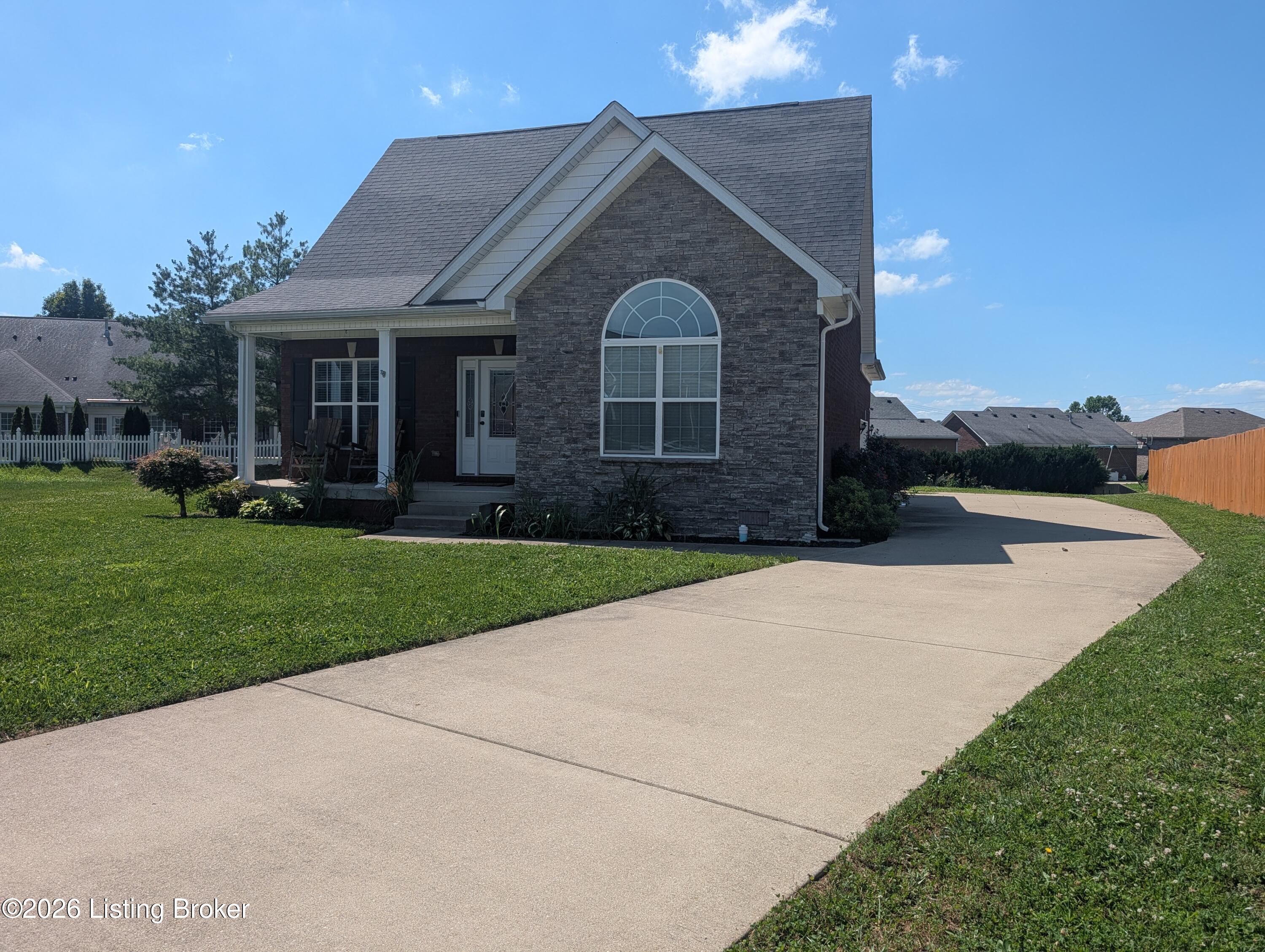 158 Elder Glen Ct — photo