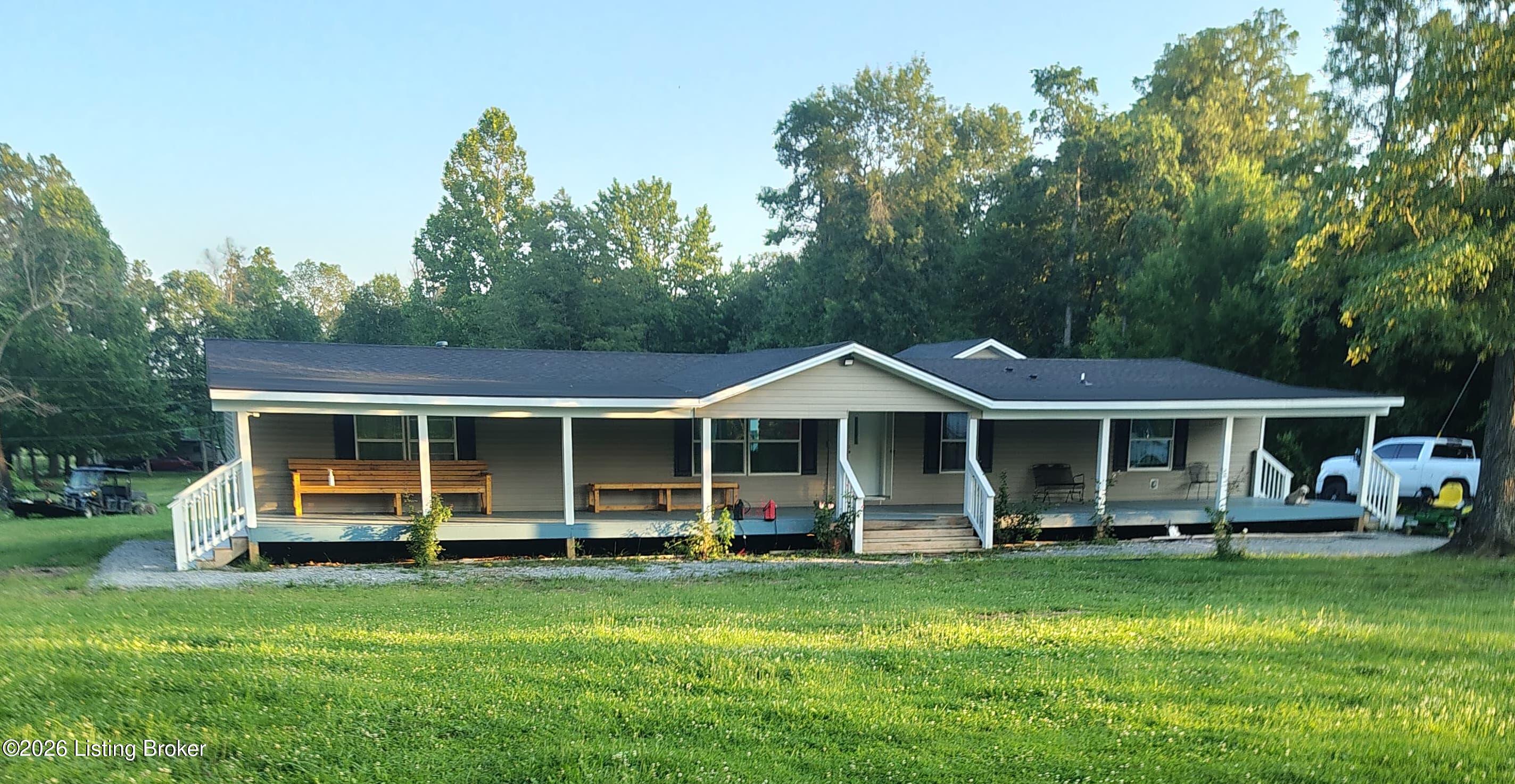 6205 Valley Creek Rd — photo