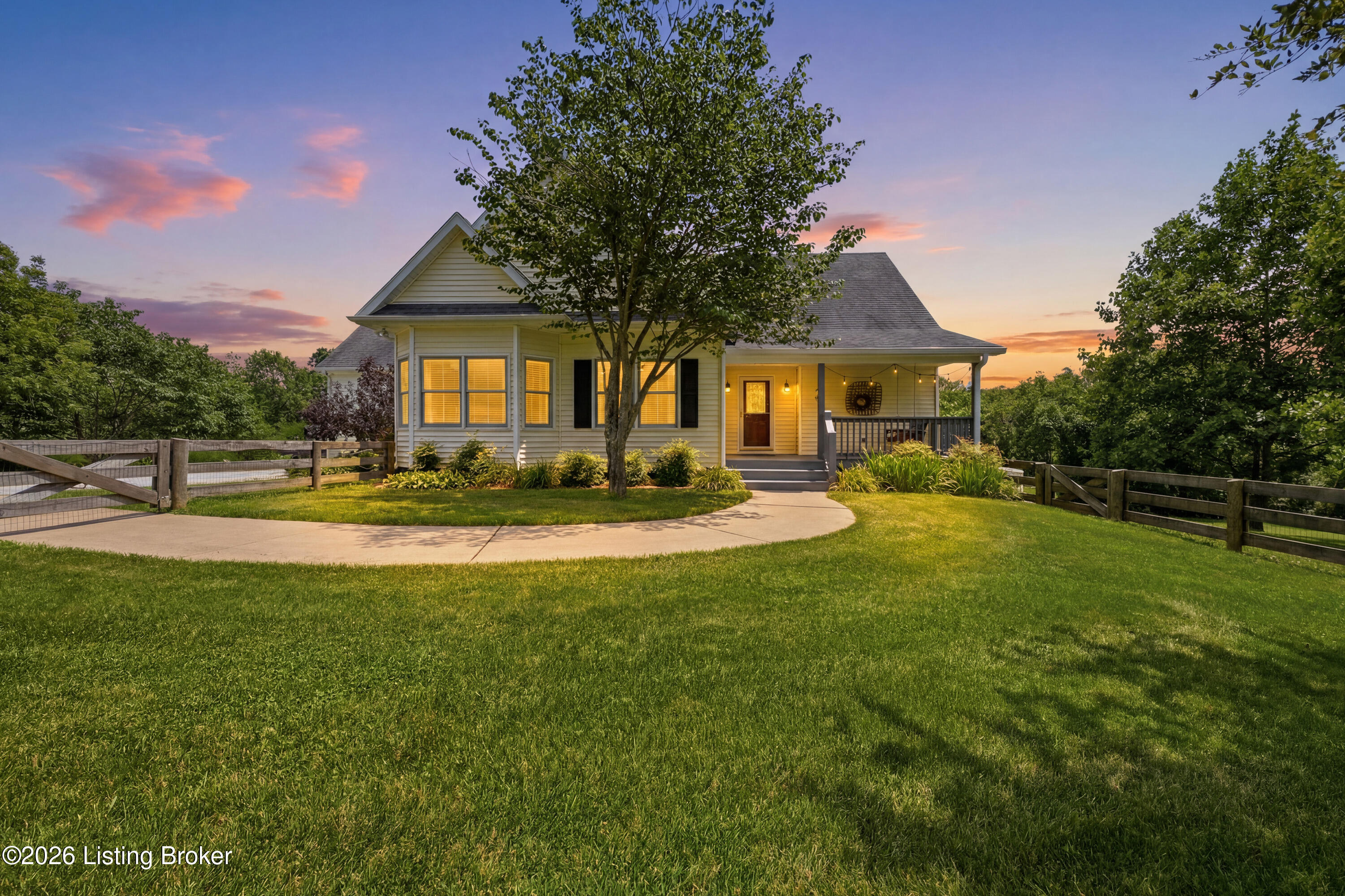 671 Button Ridge Rd, Bedford, KY 40006