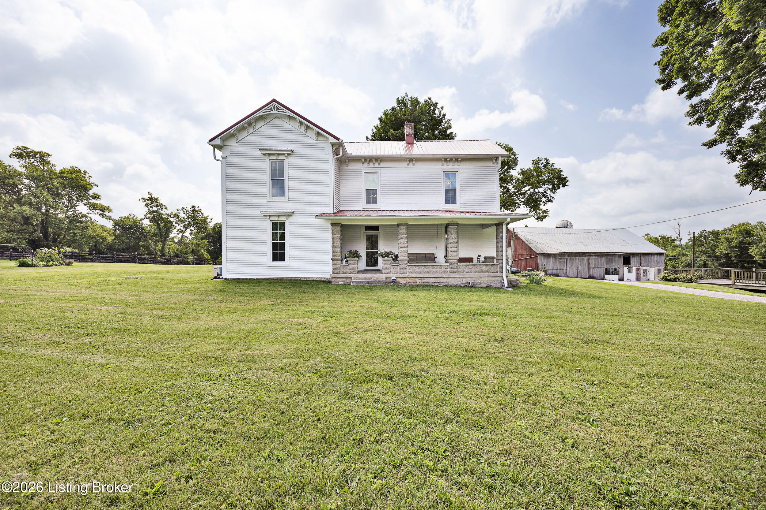 6044 Little Mt Rd — photo