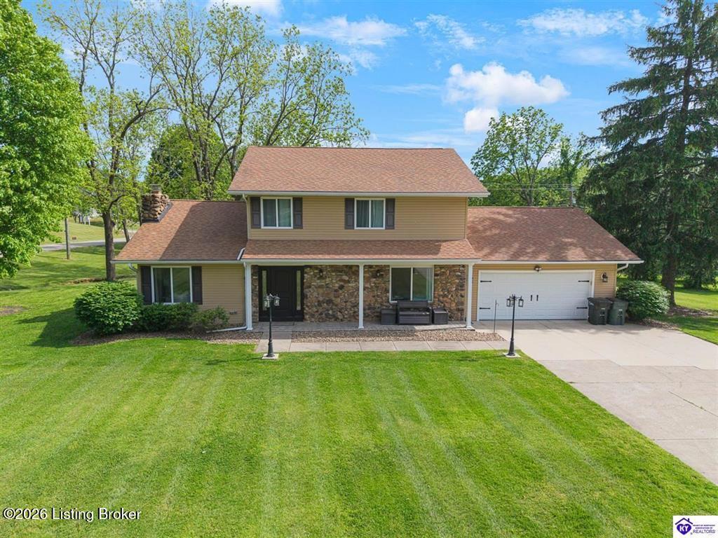 200 Carey Ln — photo