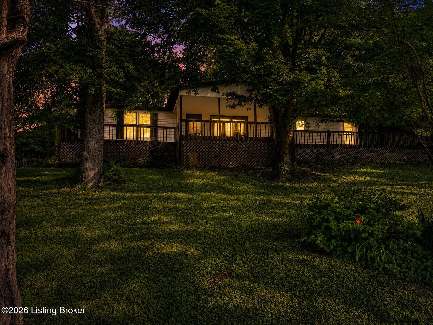 8969 Peonia Rd — photo