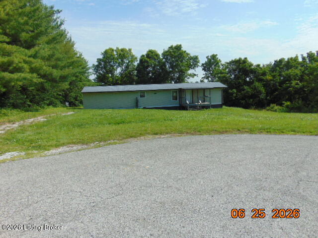 664 Coakley Ln — photo