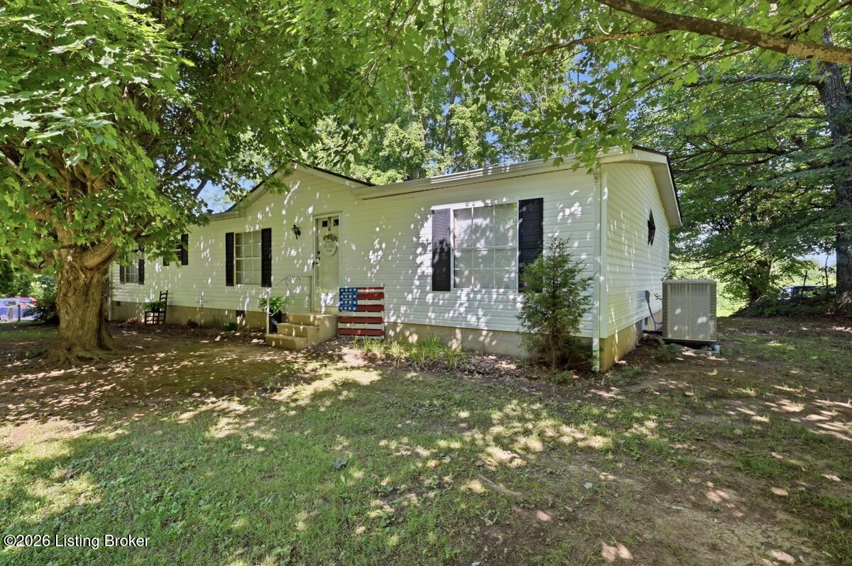 6095 Old State Rd — photo