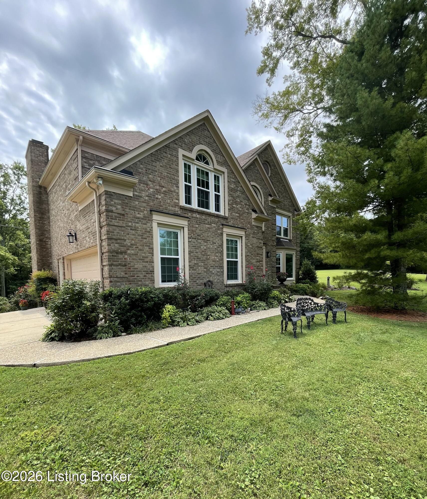 7102 Old Heady Rd — photo