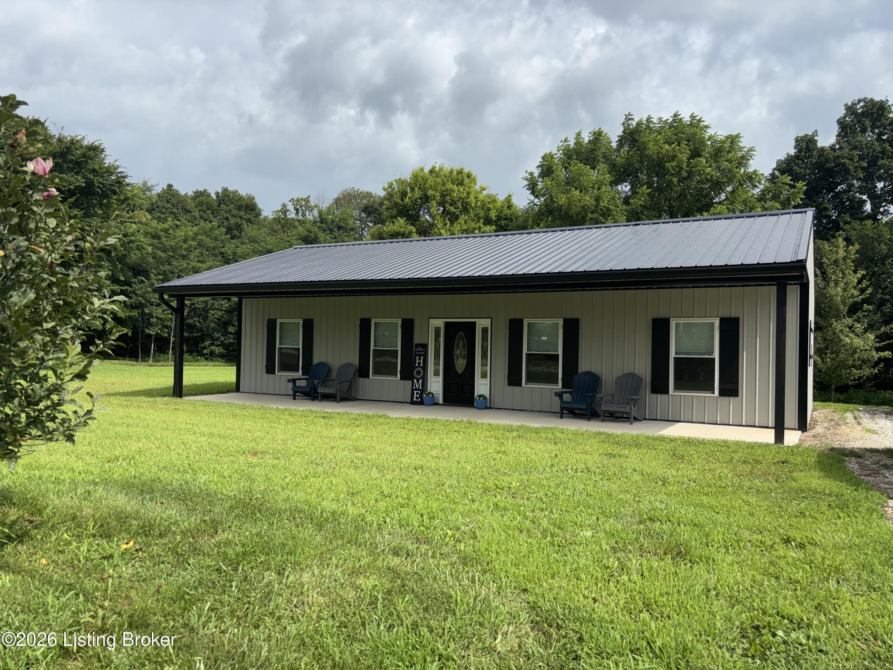 1622 Cedar Flats Rd — photo