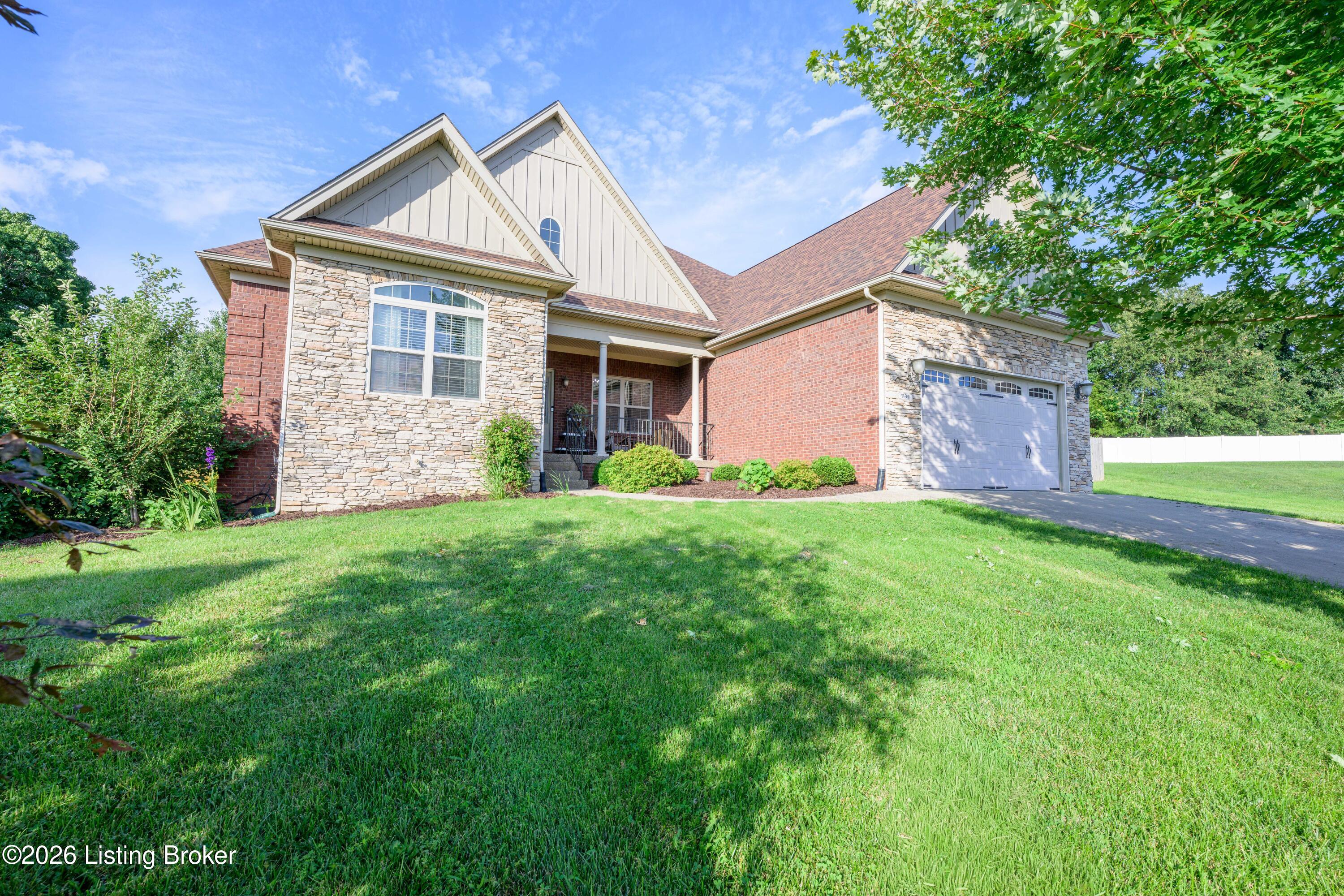 731 Vanderbilt Dr — photo