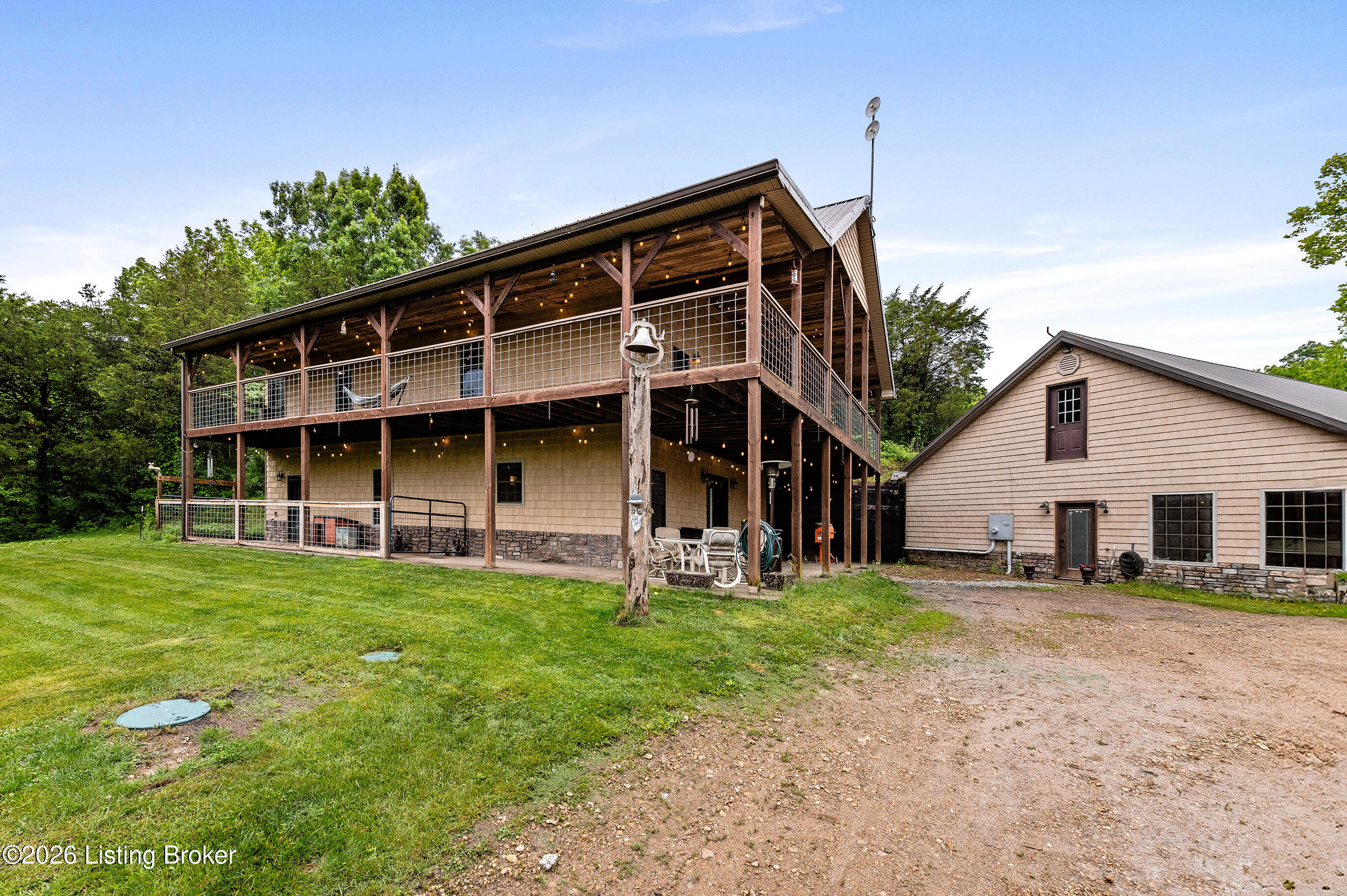 3200 Pottsville Rd, Springfield, KY 40069 — photo 2