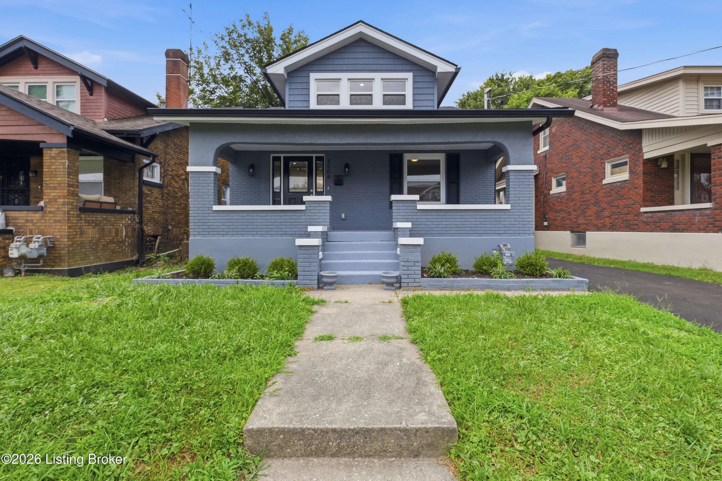 2204 Burwell Ave — photo