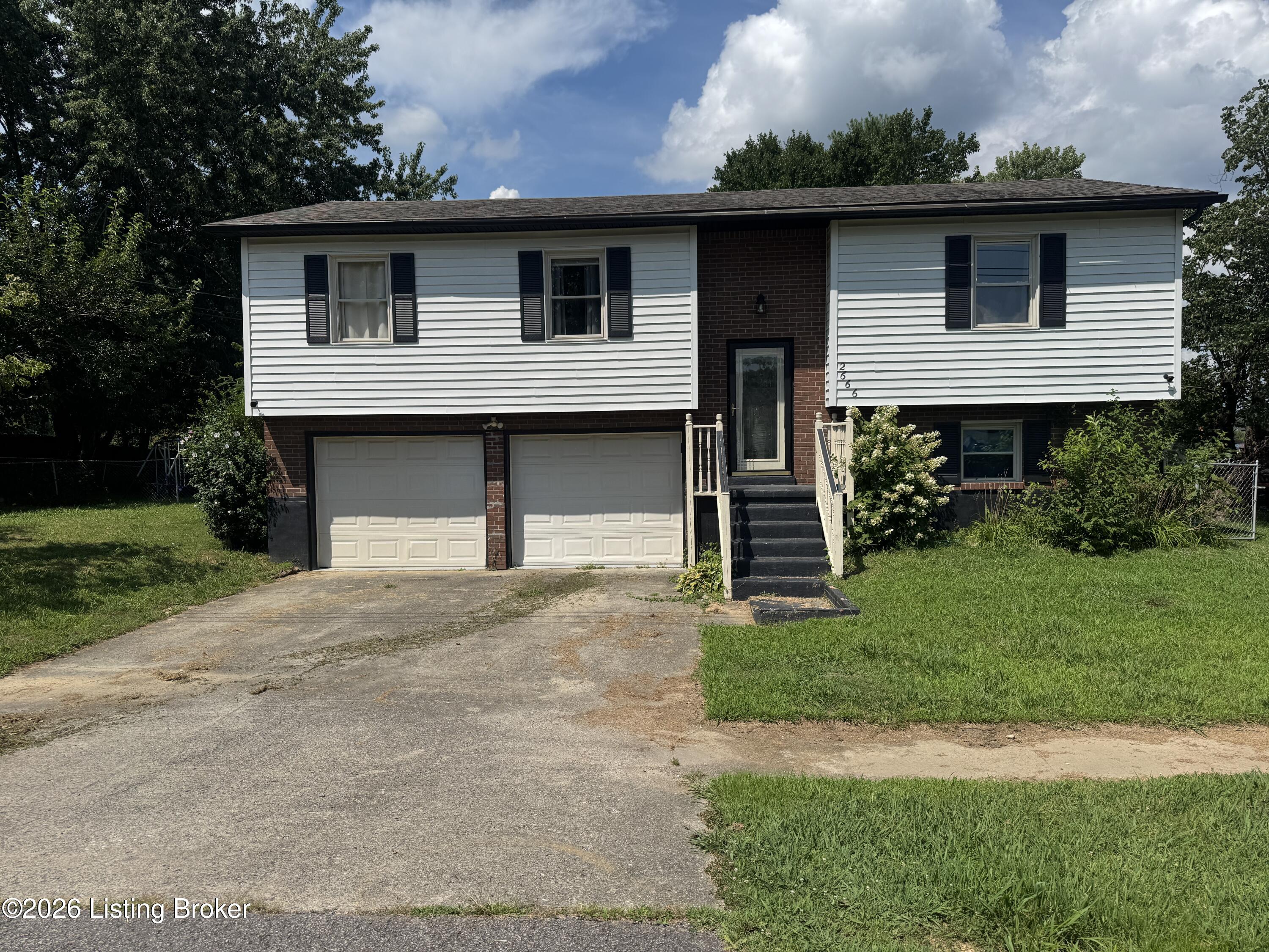 2666 Lake Rd — photo