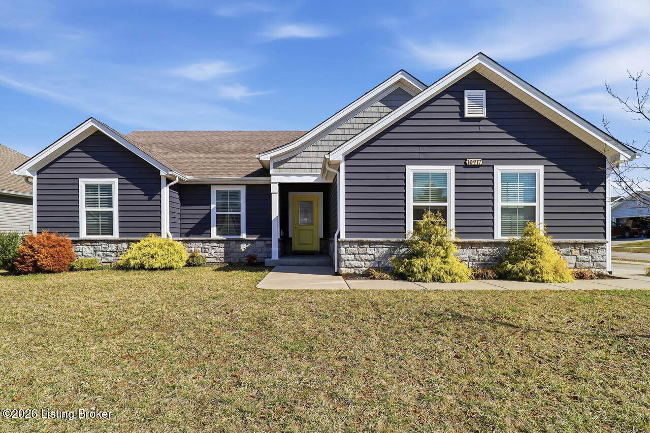 10917 Hidden Trail Ct — photo