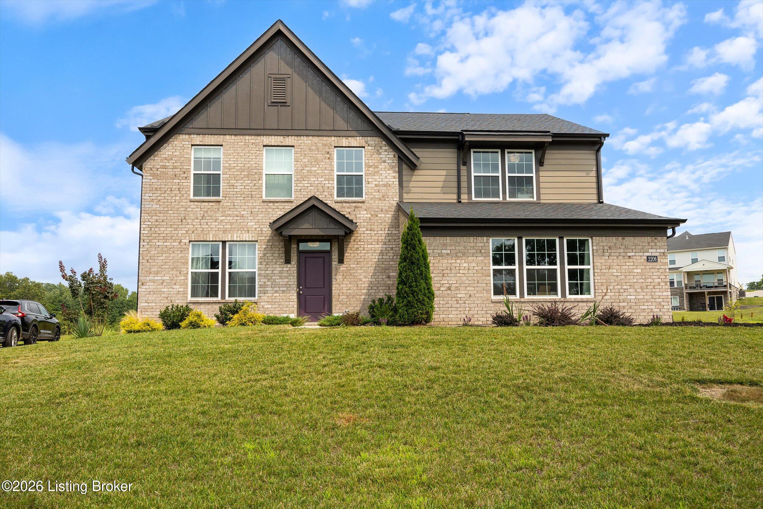 2206 Summit View Ct — photo