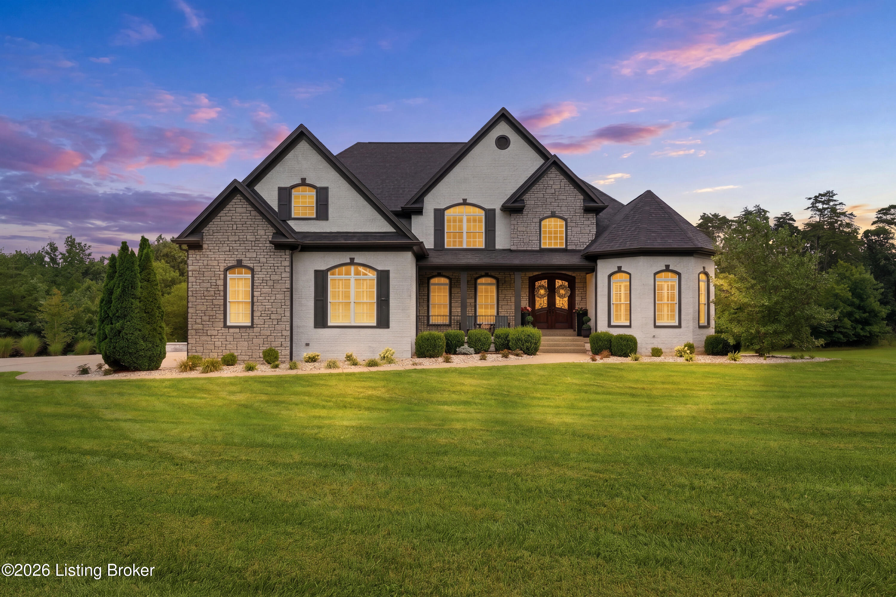 878 Woodsdale Farm Dr — photo